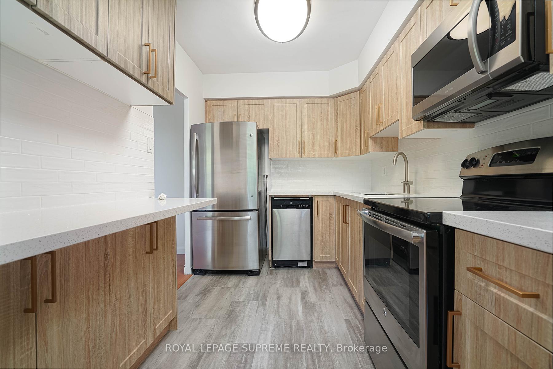 70 Old Sheppard Avenue 111, Toronto Unit: 111