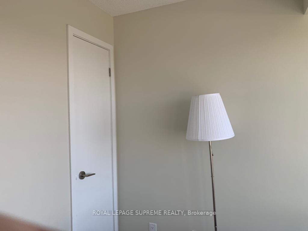 38 Monte Kwinter Court 812, Toronto Unit: 812