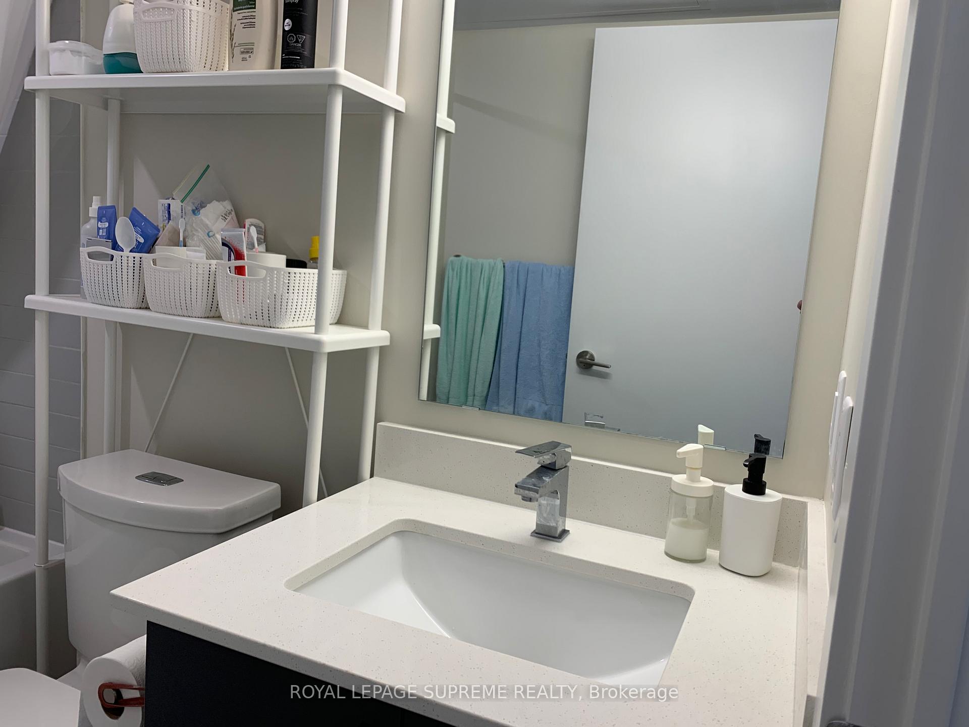 38 Monte Kwinter Court 812, Toronto Unit: 812
