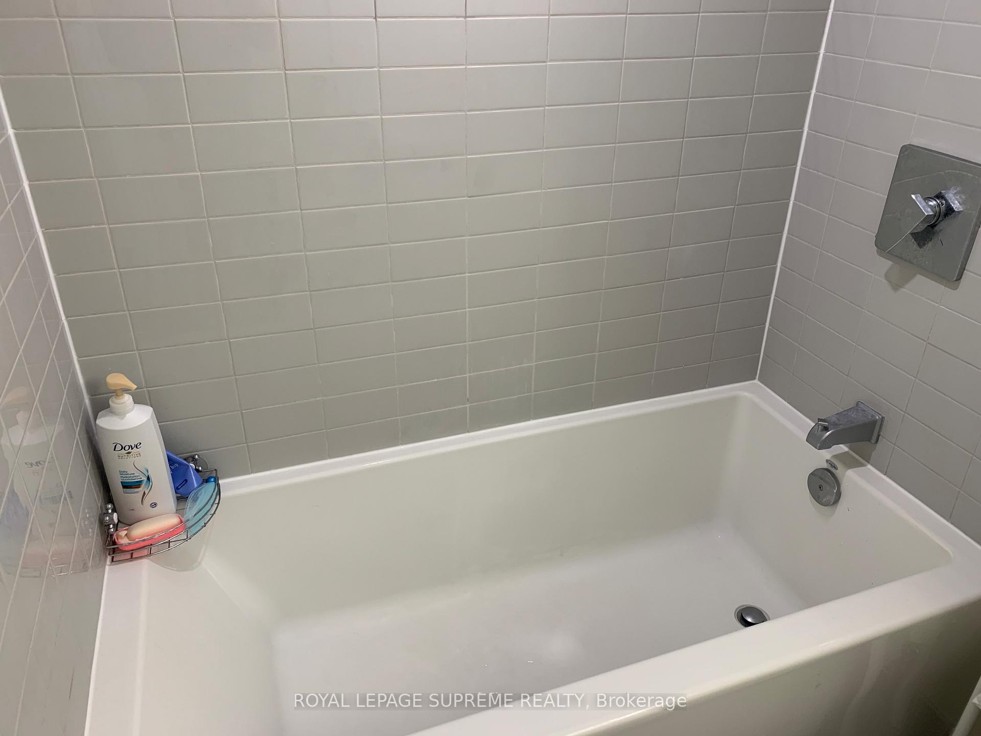 38 Monte Kwinter Court 812, Toronto Unit: 812