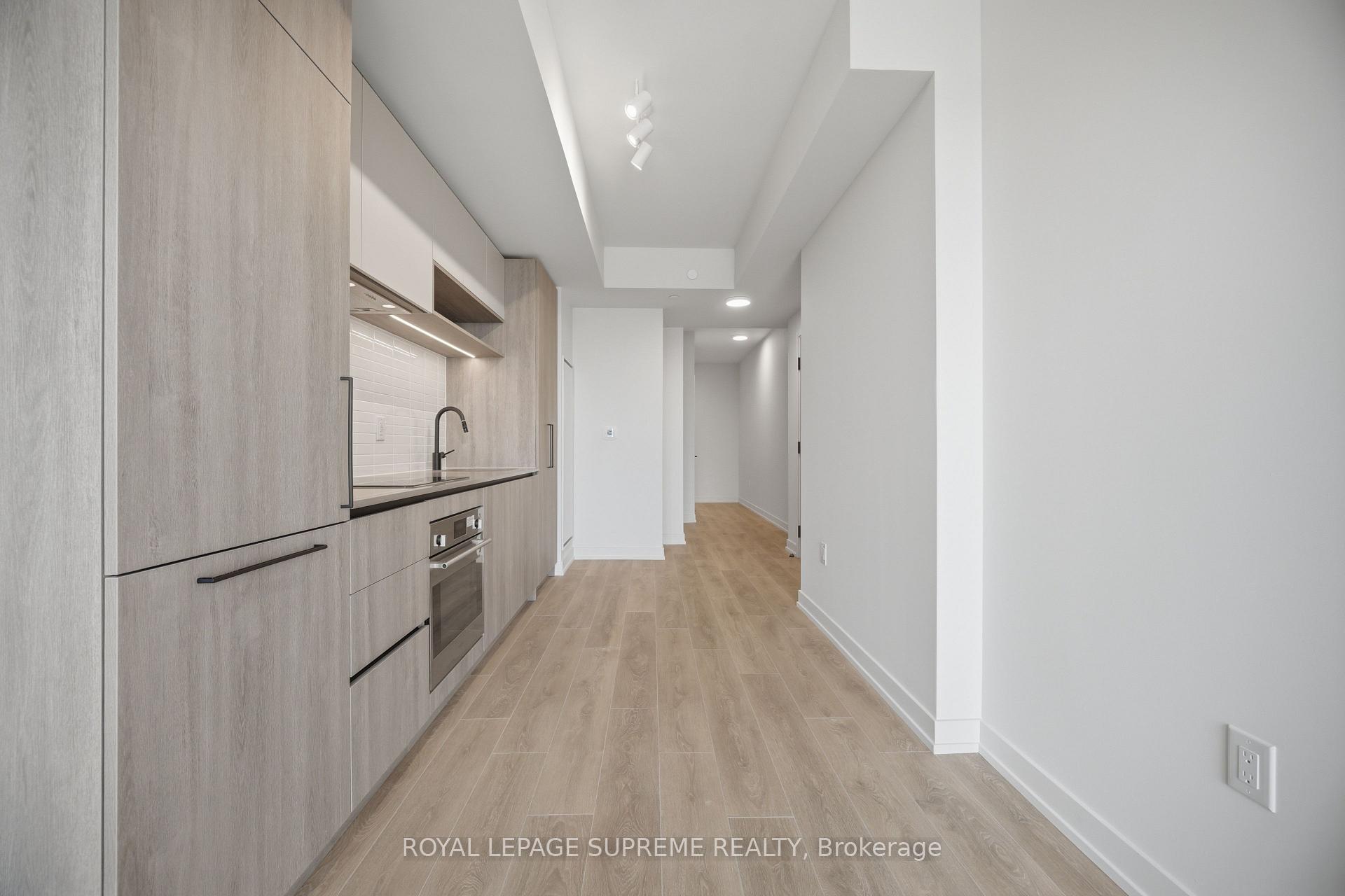 181 Sterling Road 1603, Toronto Unit: 1603