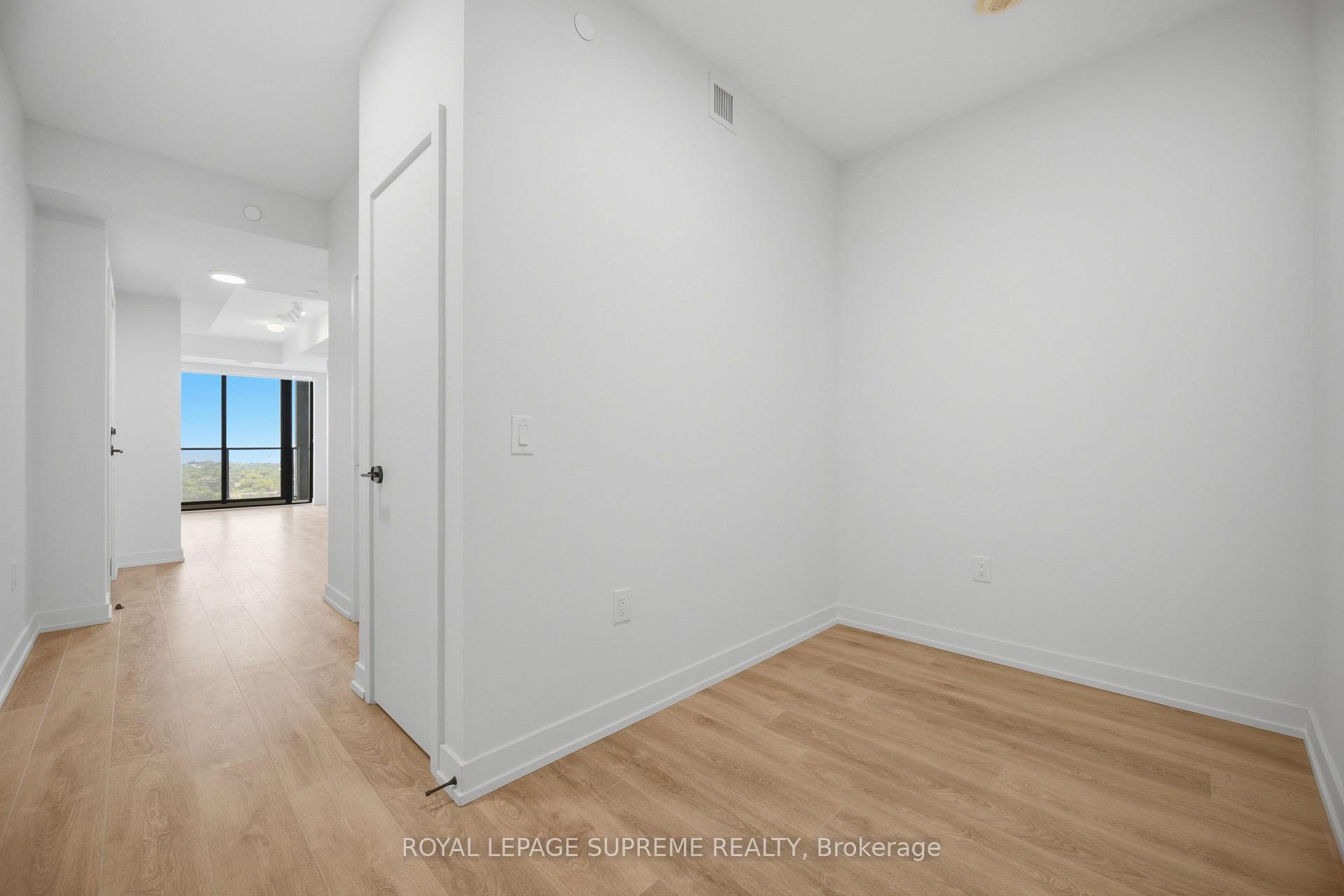 181 Sterling Road 1603, Toronto Unit: 1603