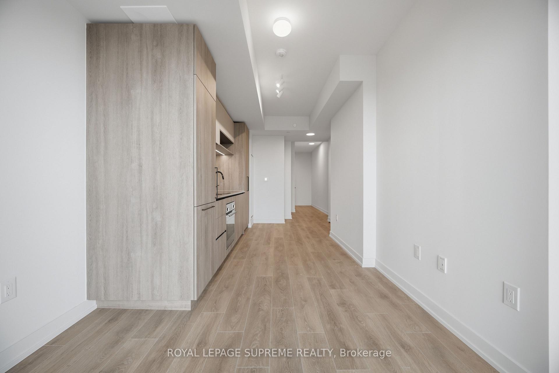 181 Sterling Road 1603, Toronto Unit: 1603