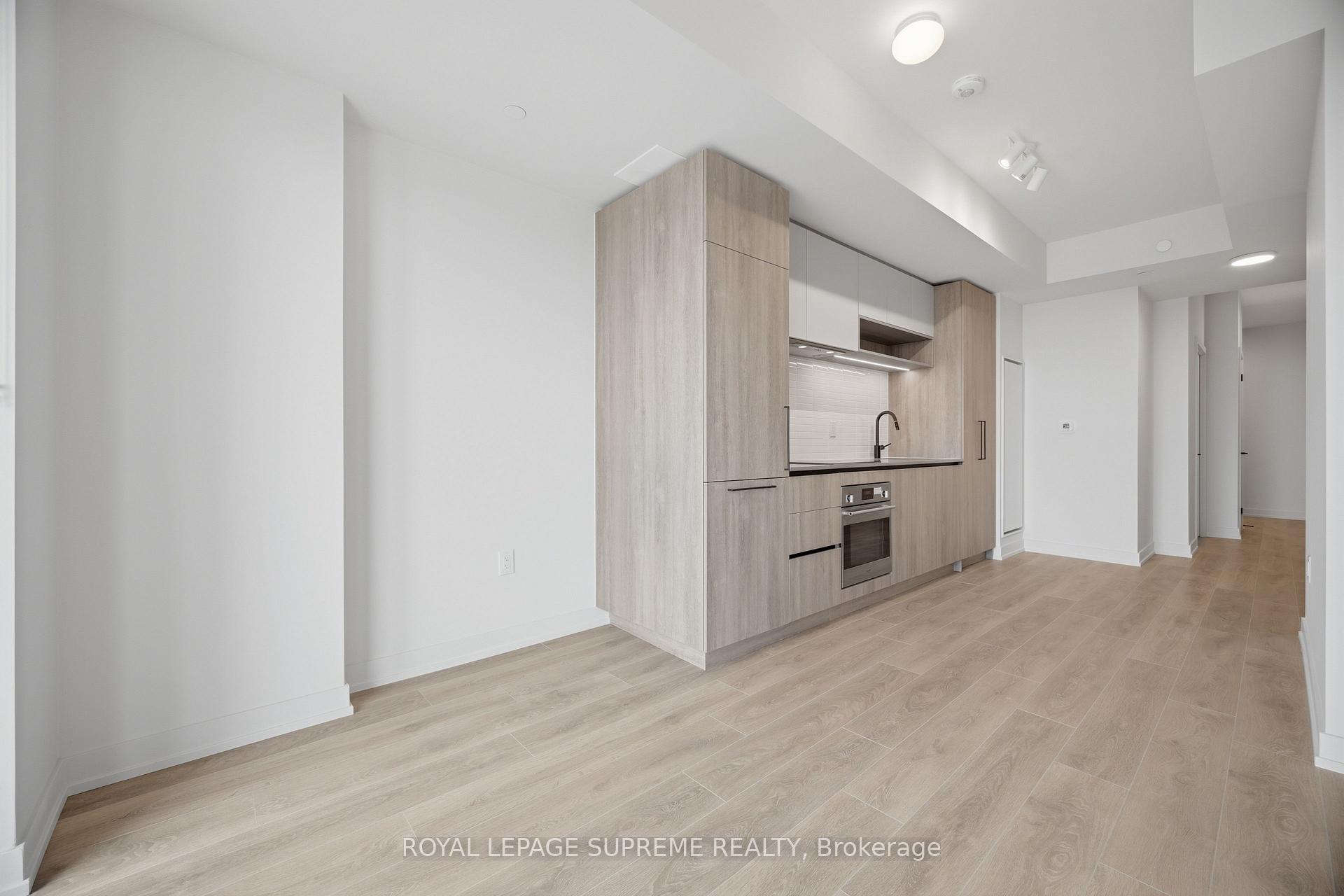 181 Sterling Road 1603, Toronto Unit: 1603