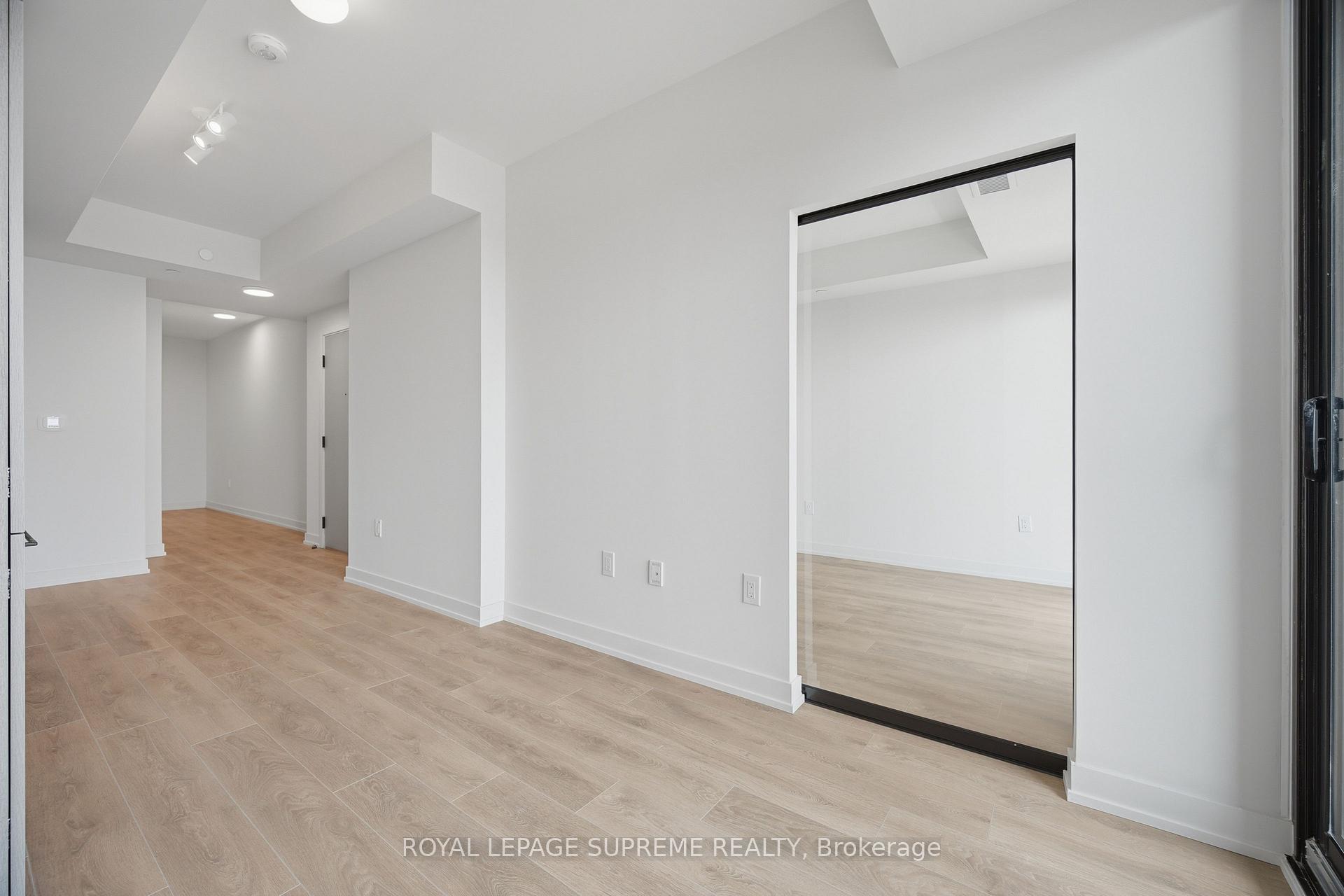 181 Sterling Road 1603, Toronto Unit: 1603