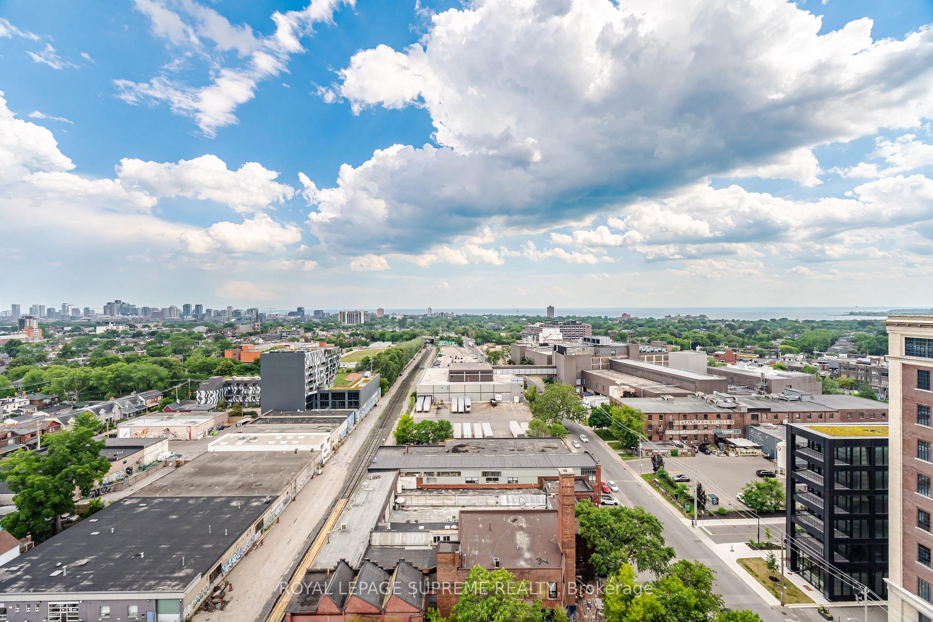 181 Sterling Road 1603, Toronto Unit: 1603