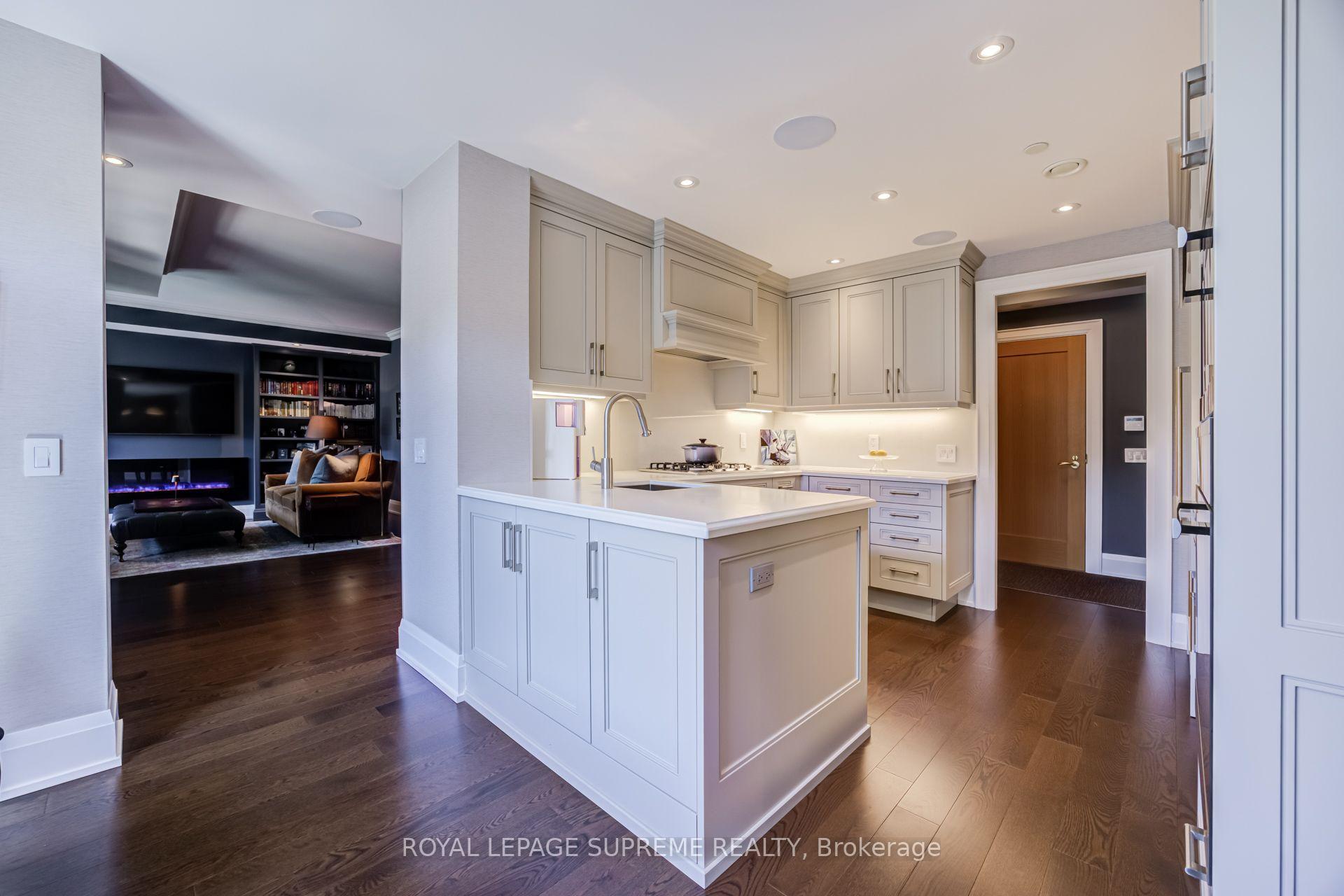 1900 Bayview Avenue 227, Toronto Unit: 227