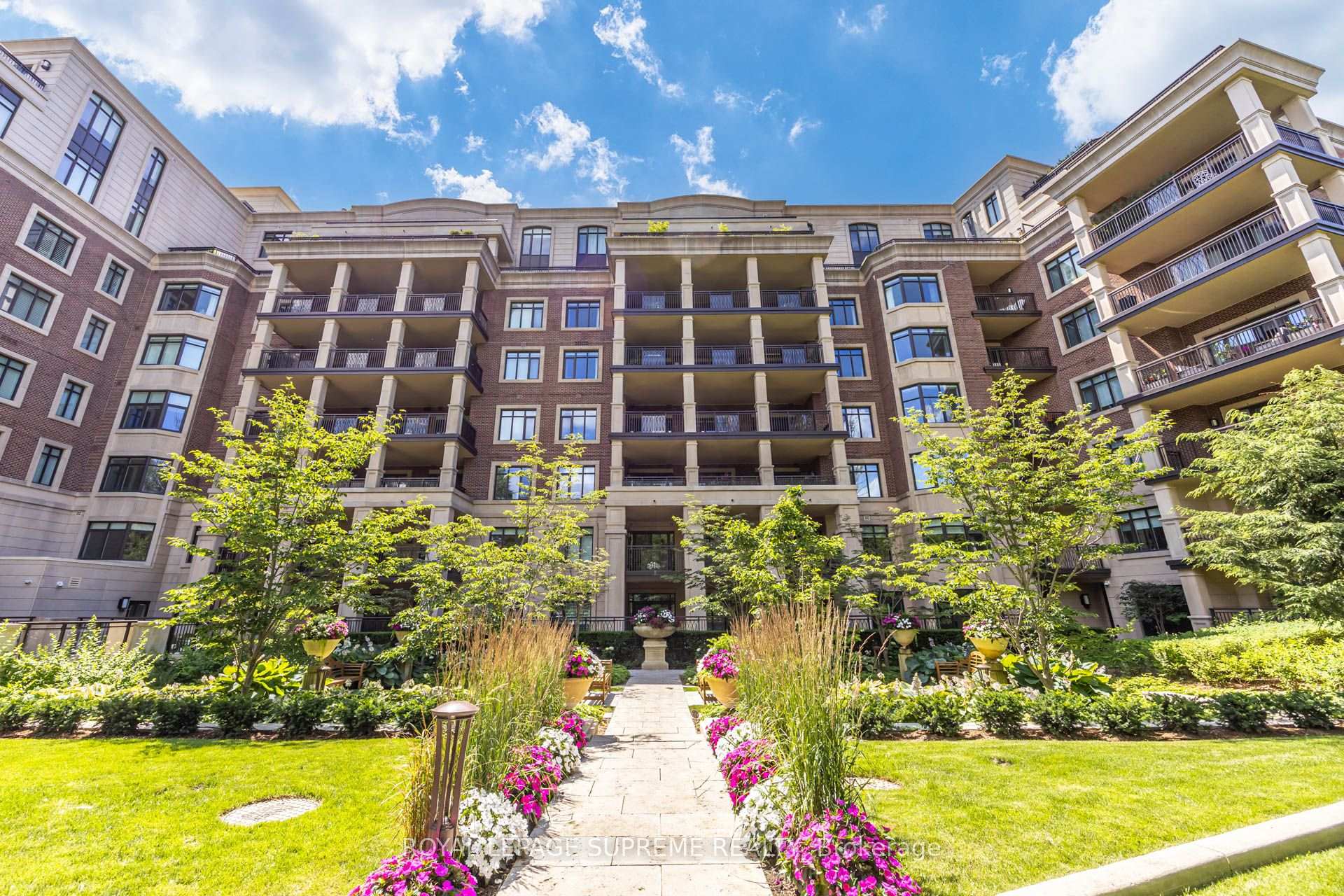 1900 Bayview Avenue 227, Toronto Unit: 227