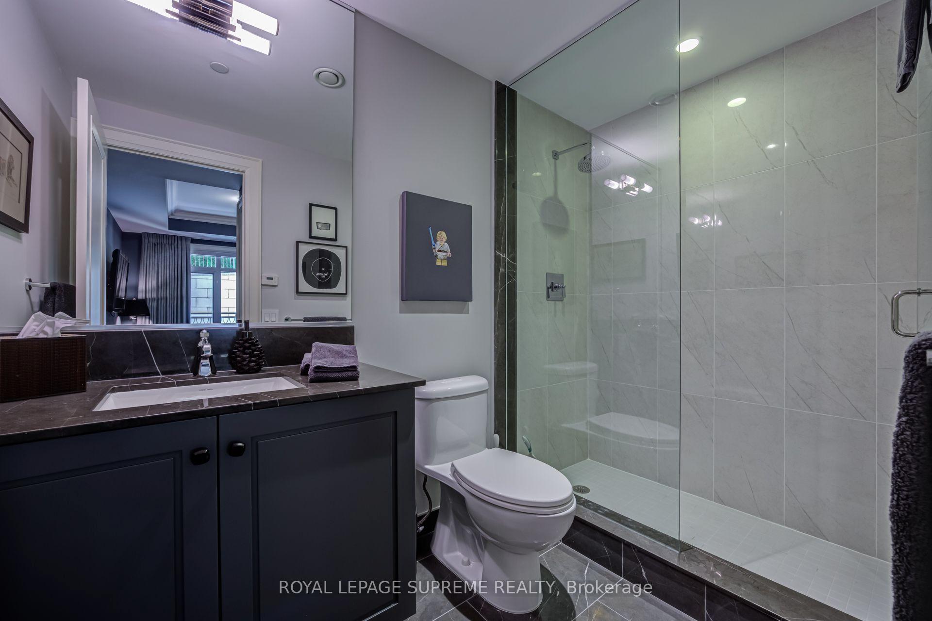 1900 Bayview Avenue 227, Toronto Unit: 227