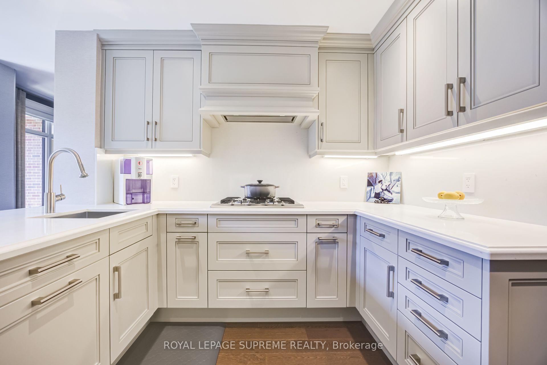 1900 Bayview Avenue 227, Toronto Unit: 227