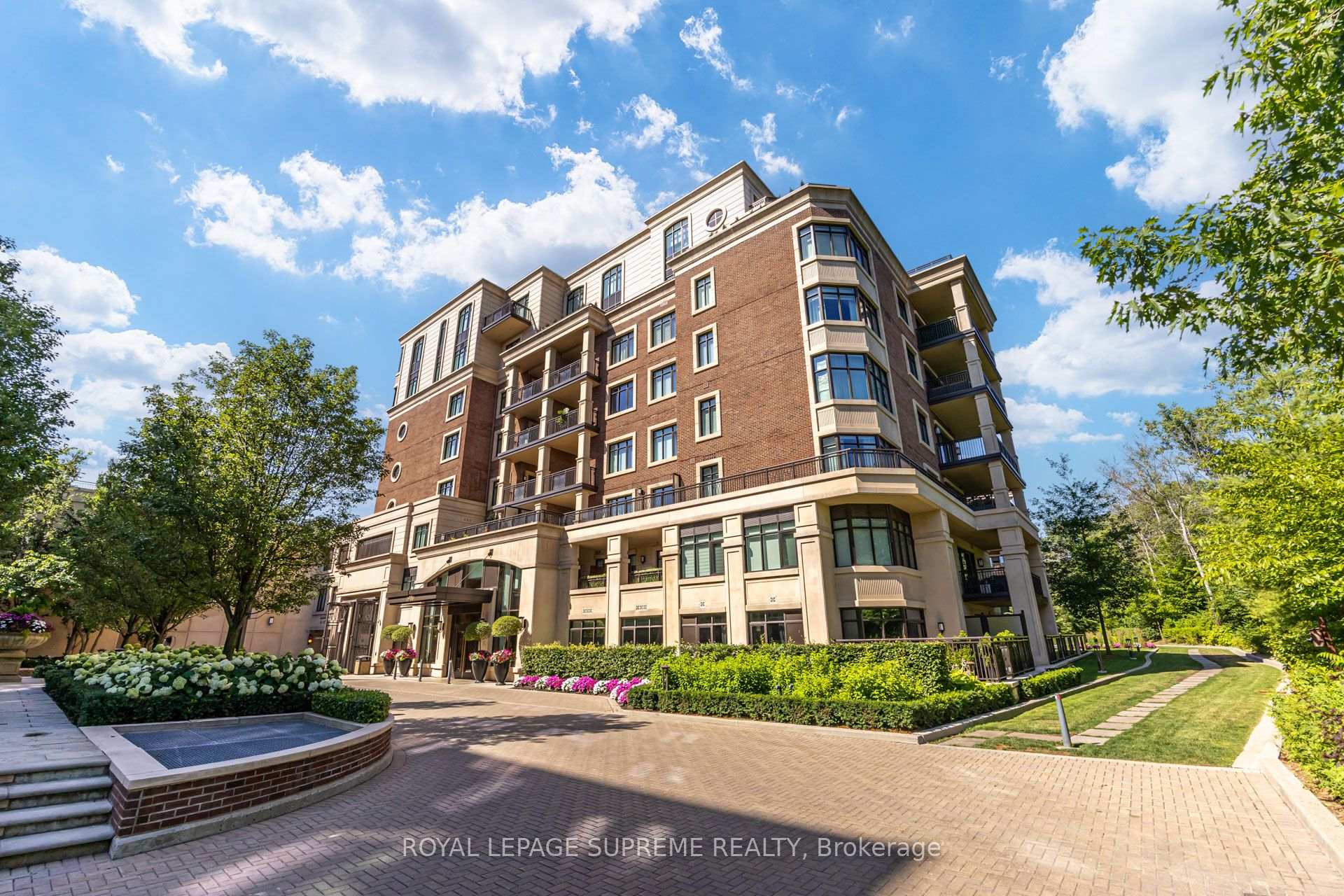 1900 Bayview Avenue 227, Toronto Unit: 227