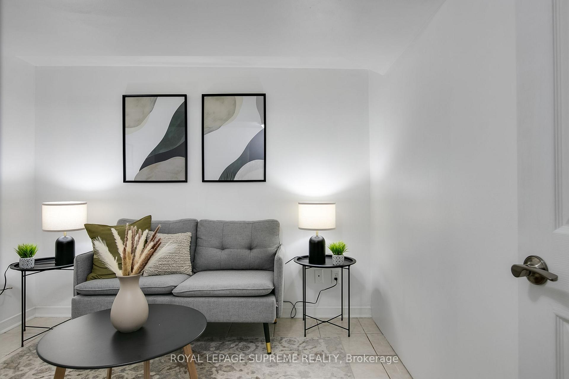 422 Oakwood Avenue Basement, Toronto Unit: Basement