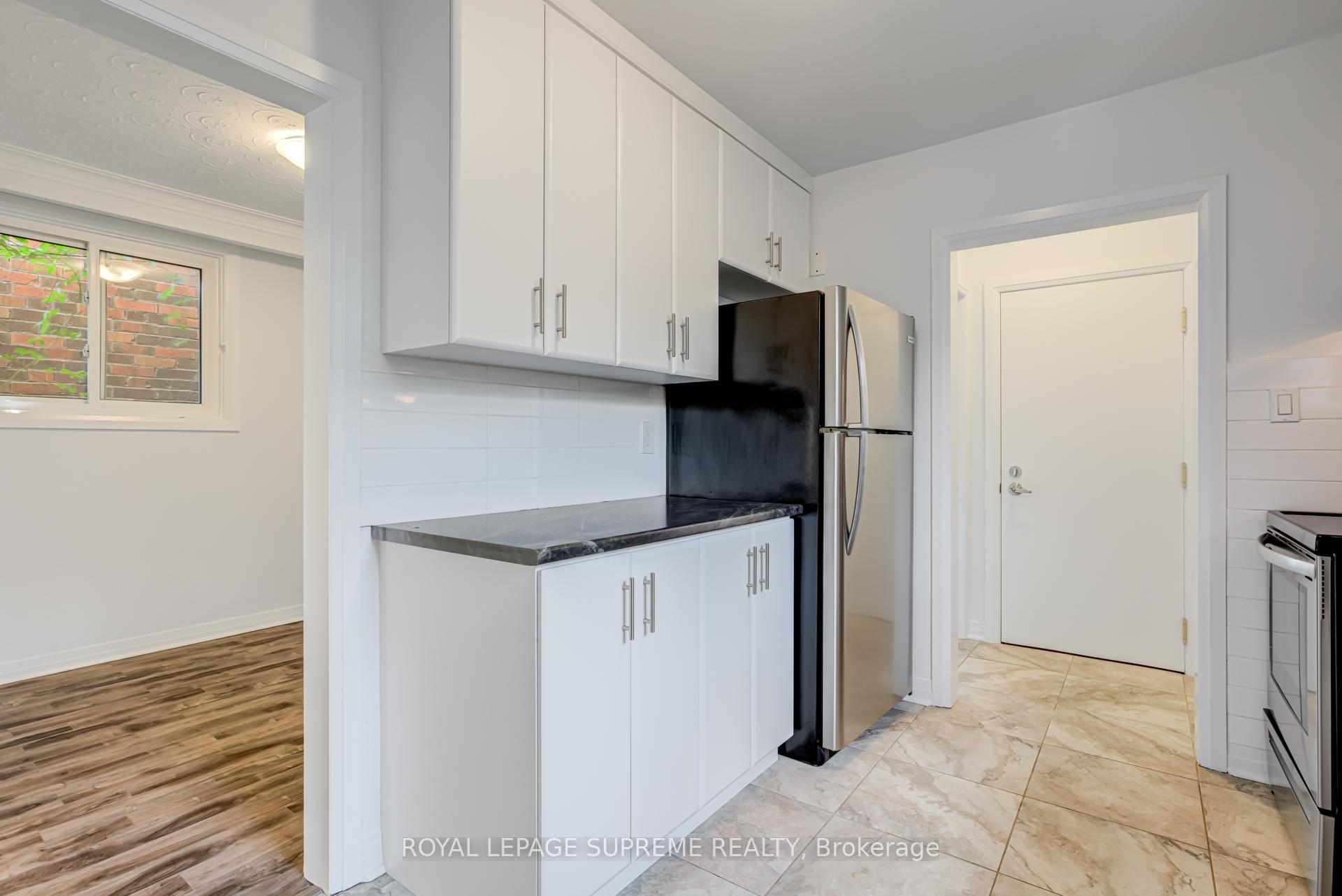 79 Lanark Avenue 1, Toronto Unit: 1