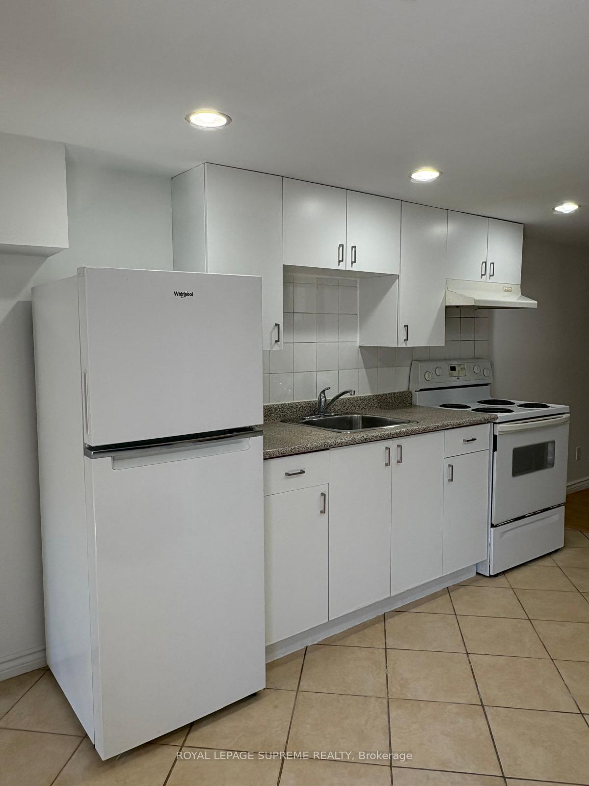 1109 Davenport Road One, Toronto Unit: One
