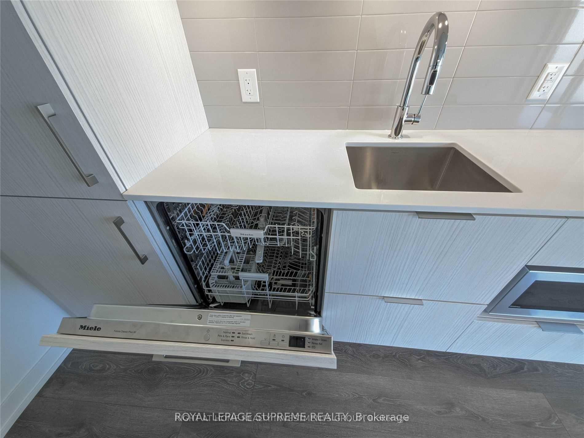 20 Richardson Street 3006, Toronto Unit: 3006