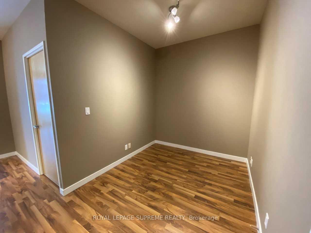 1005 King Street 703, Toronto Unit: 703
