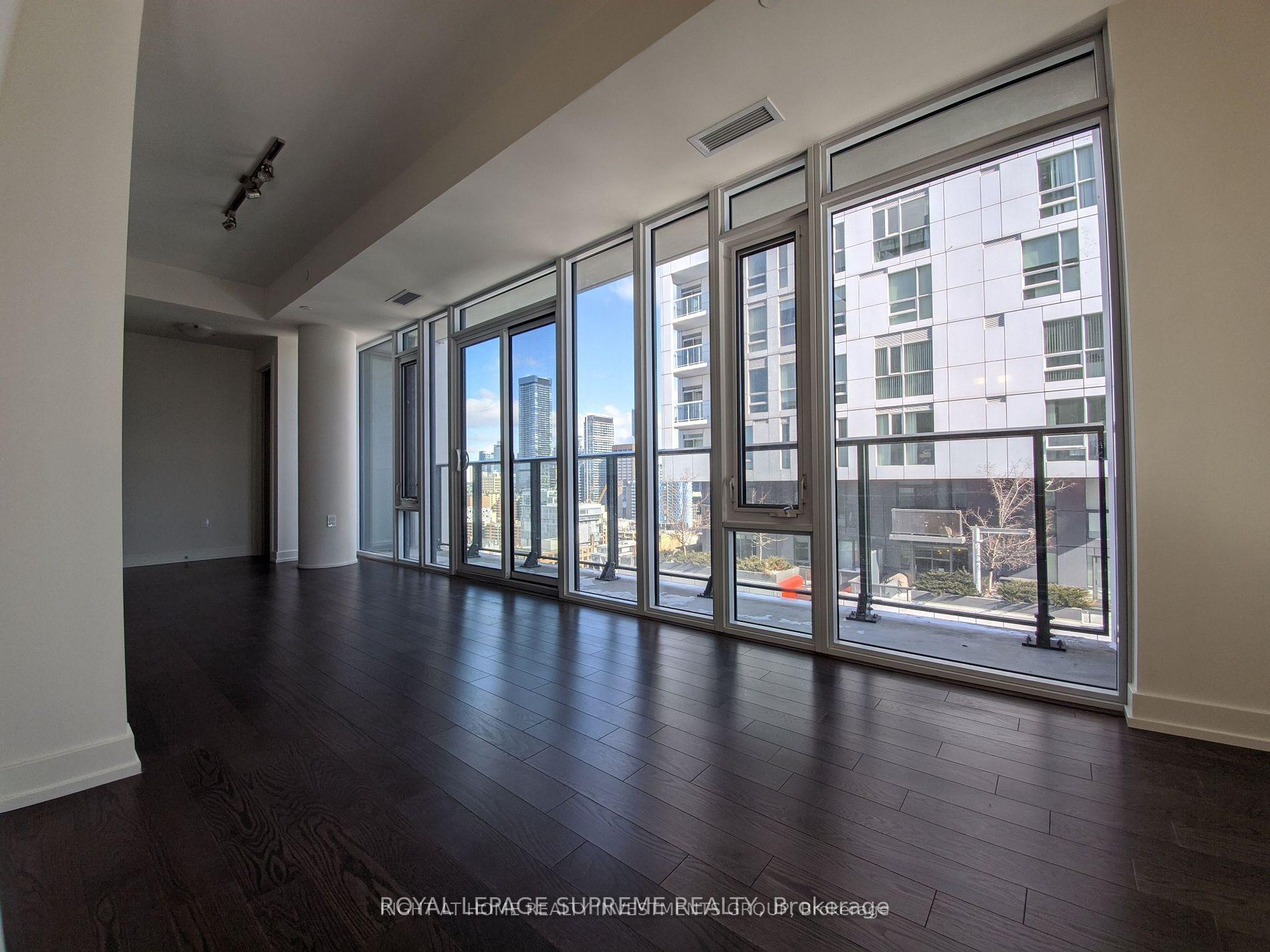 330 Richmond Street W 2315, Toronto Unit: 2315
