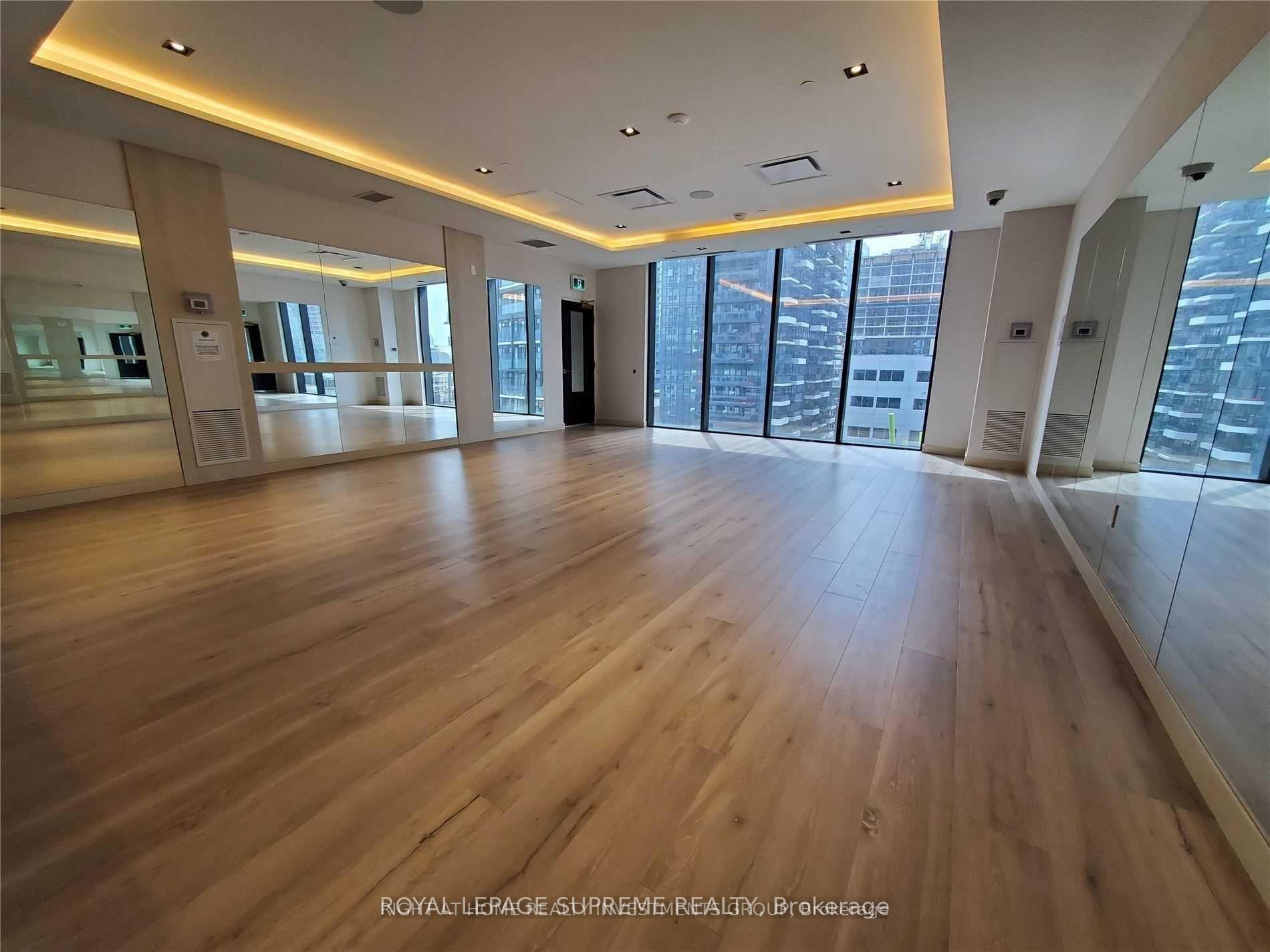 330 Richmond Street W 2315, Toronto Unit: 2315