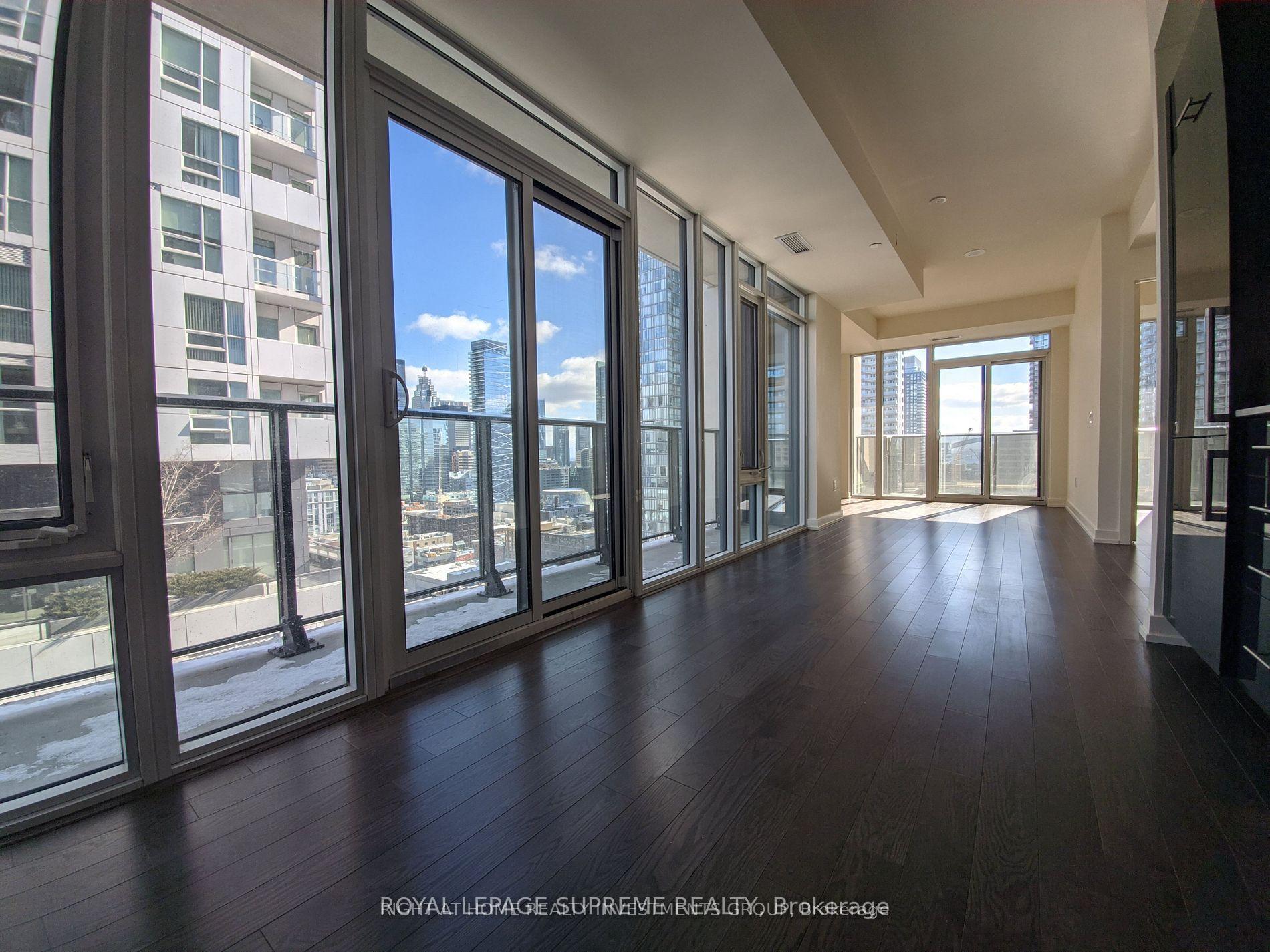 330 Richmond Street W 2315, Toronto Unit: 2315