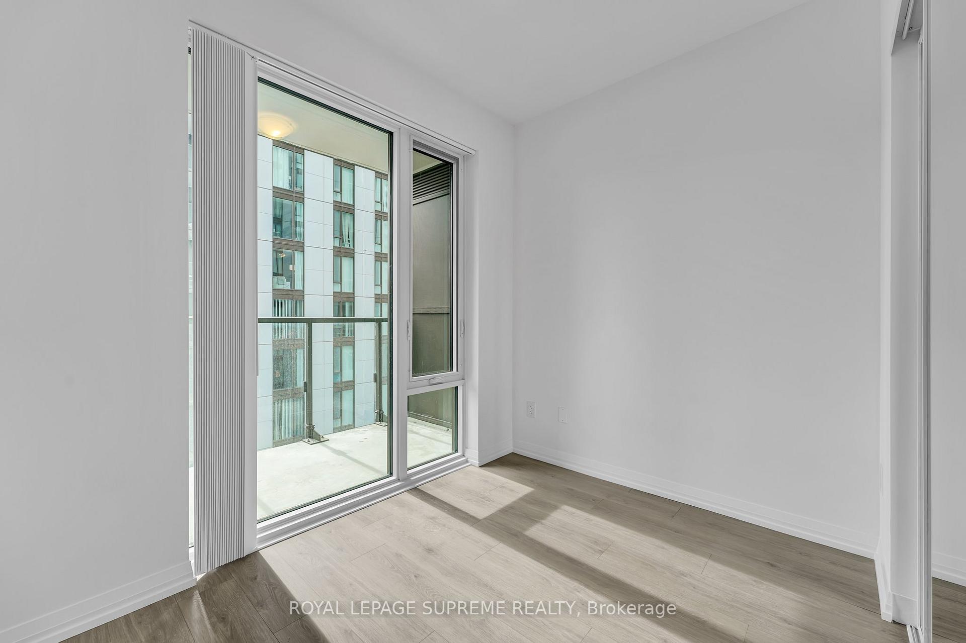 28 Widmer Street 2929, Toronto Unit: 2929