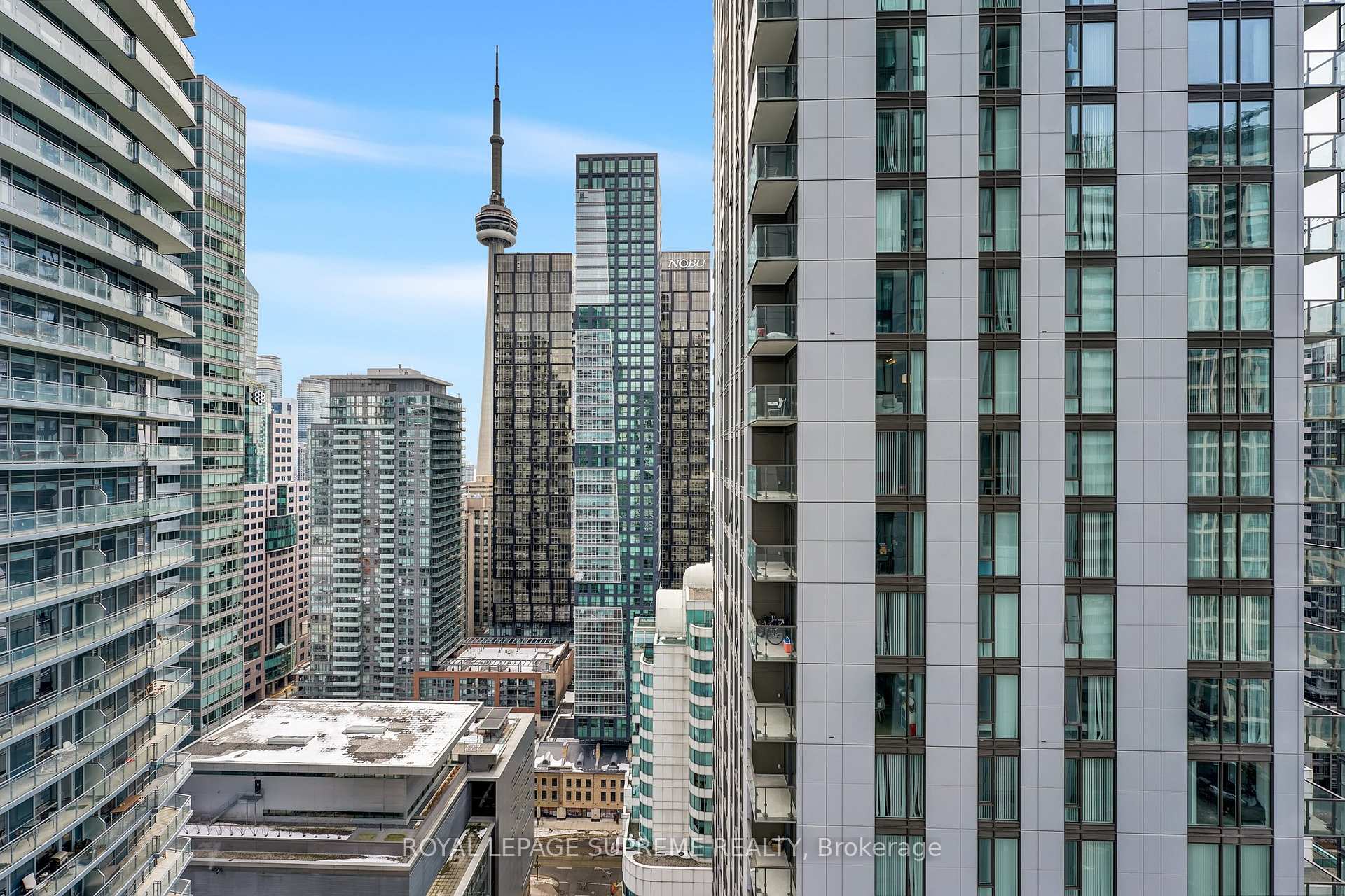 28 Widmer Street 2929, Toronto Unit: 2929