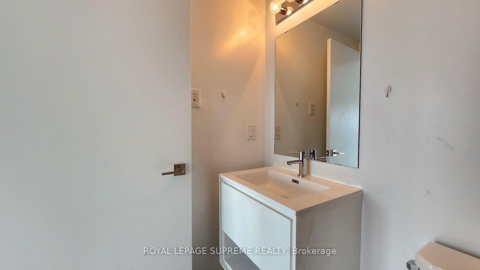 159 Wellesley Street E 2603, Toronto Unit: 2603