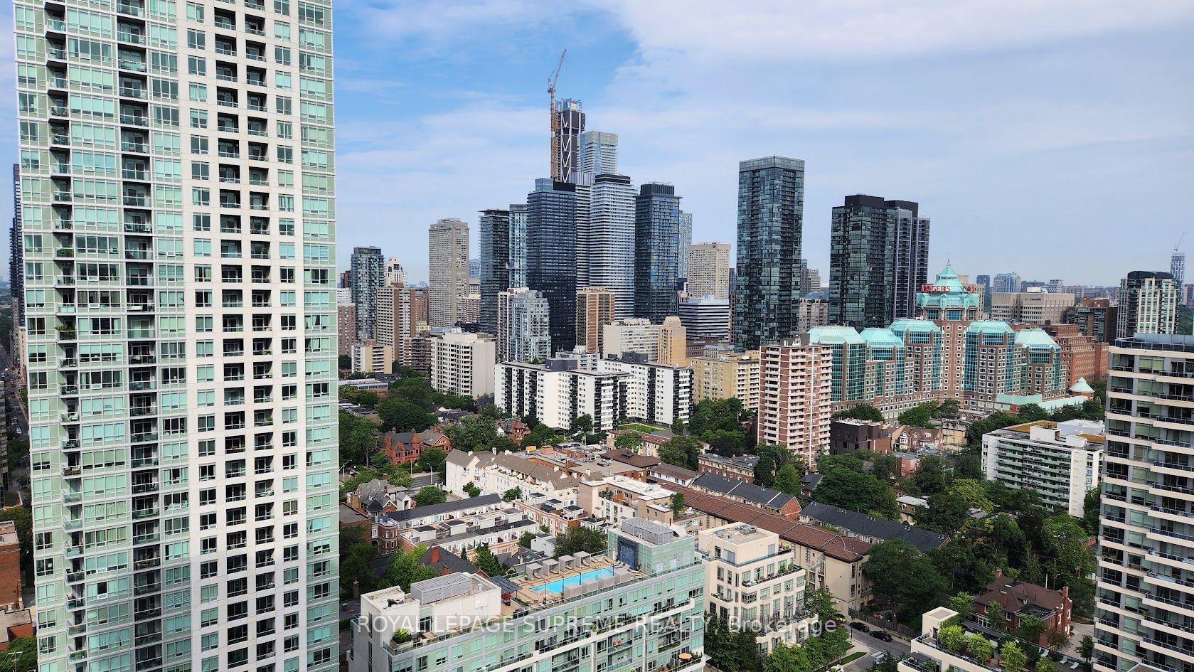 159 Wellesley Street E 2603, Toronto Unit: 2603