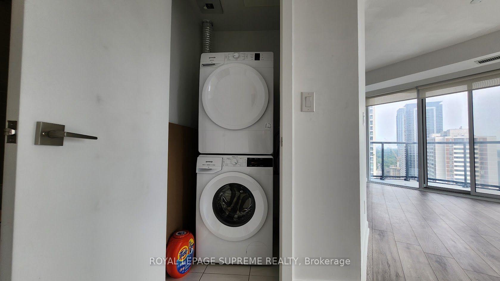159 Wellesley Street E 2603, Toronto Unit: 2603