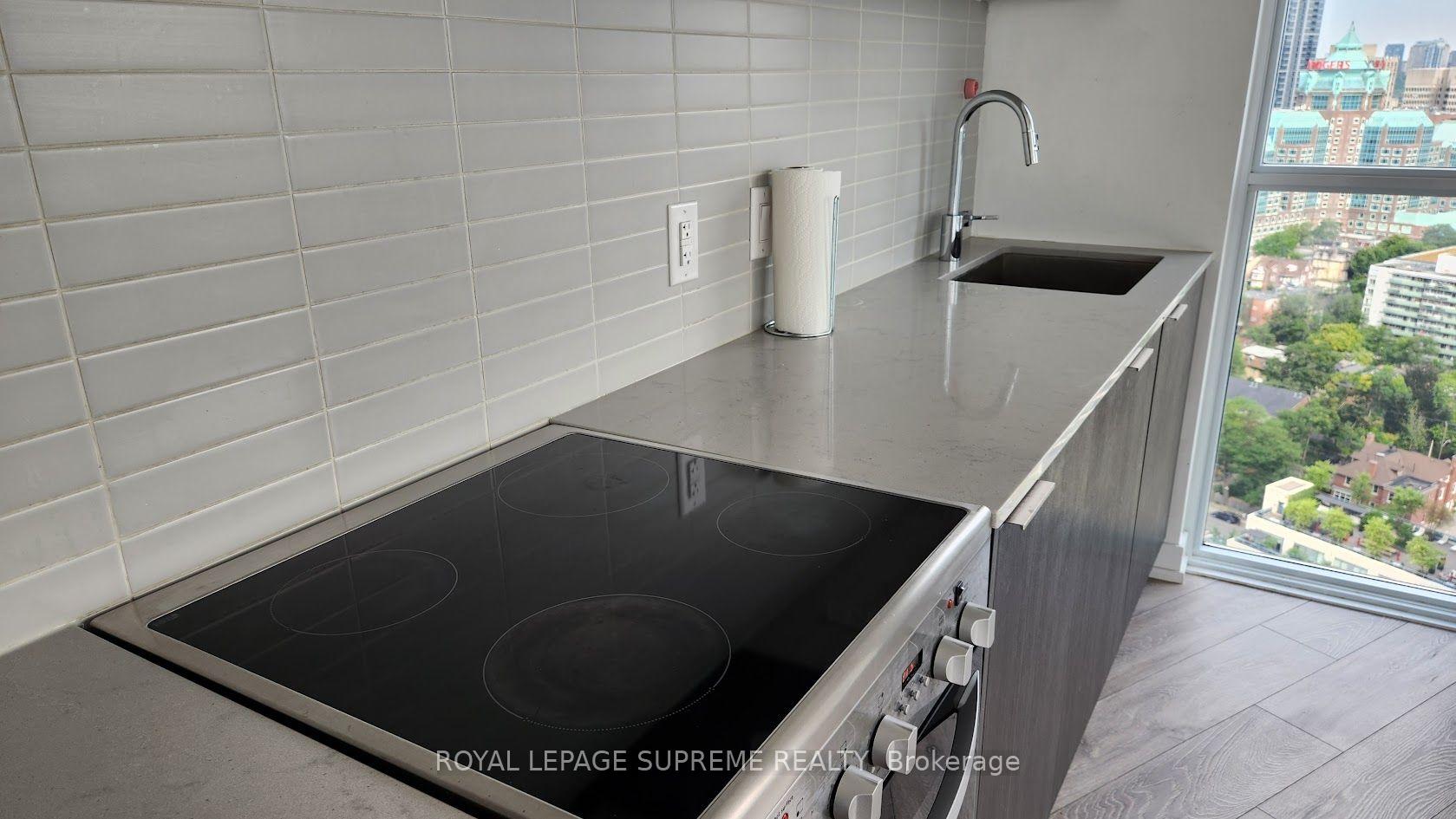 159 Wellesley Street E 2603, Toronto Unit: 2603