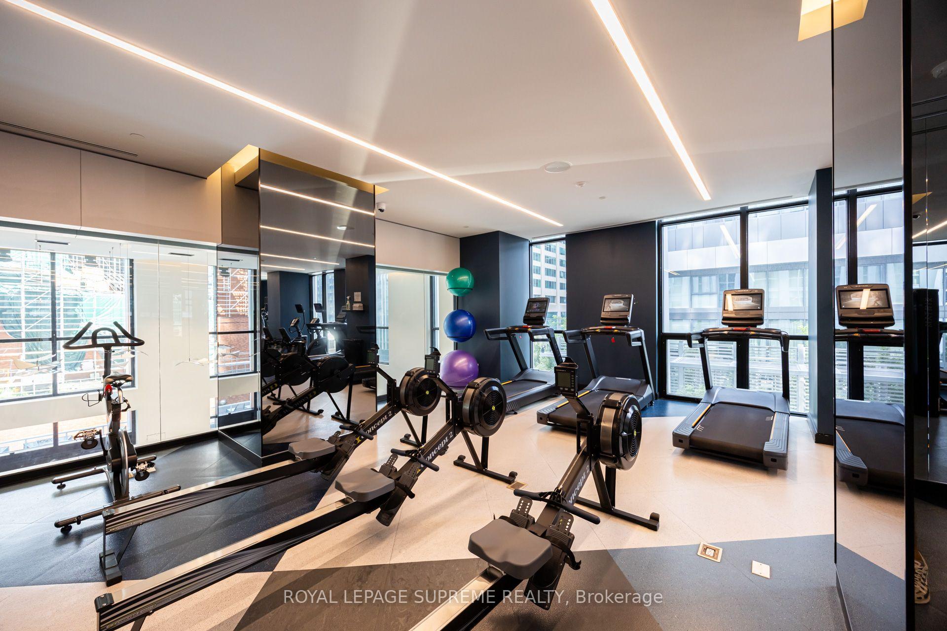 1 Yorkville Avenue 3102, Toronto Unit: 3102