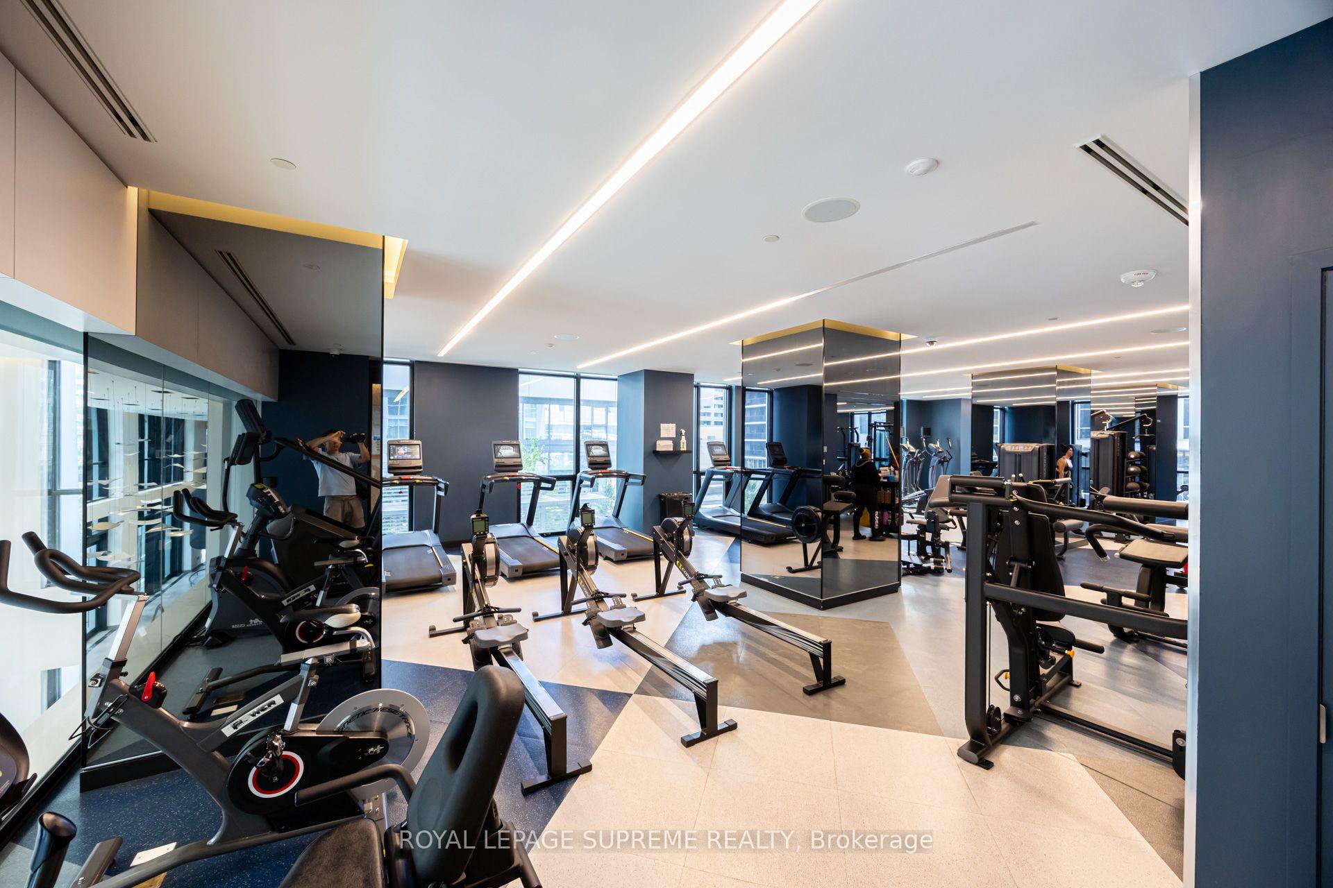 1 Yorkville Avenue 3102, Toronto Unit: 3102