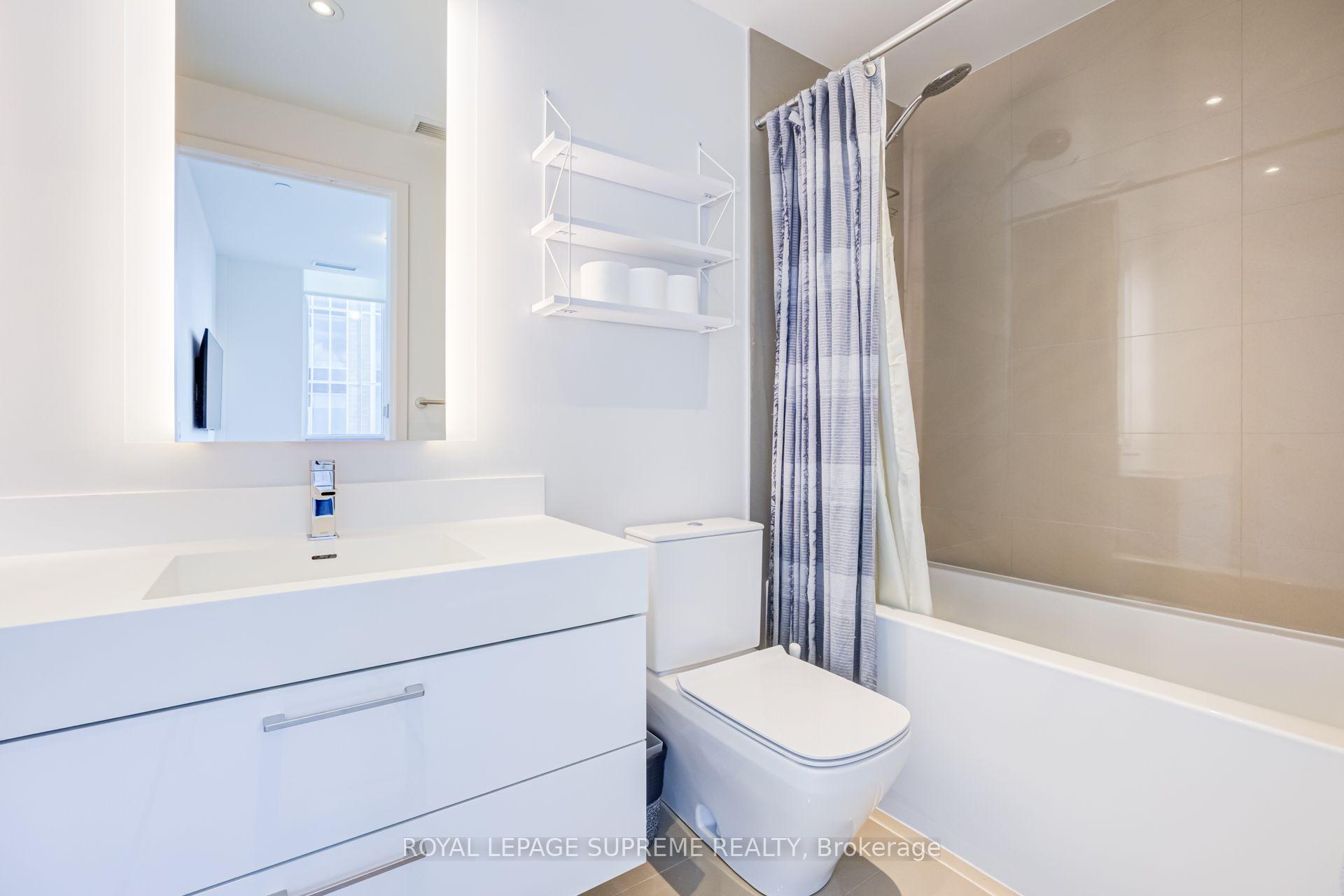 1 Yorkville Avenue 3102, Toronto Unit: 3102