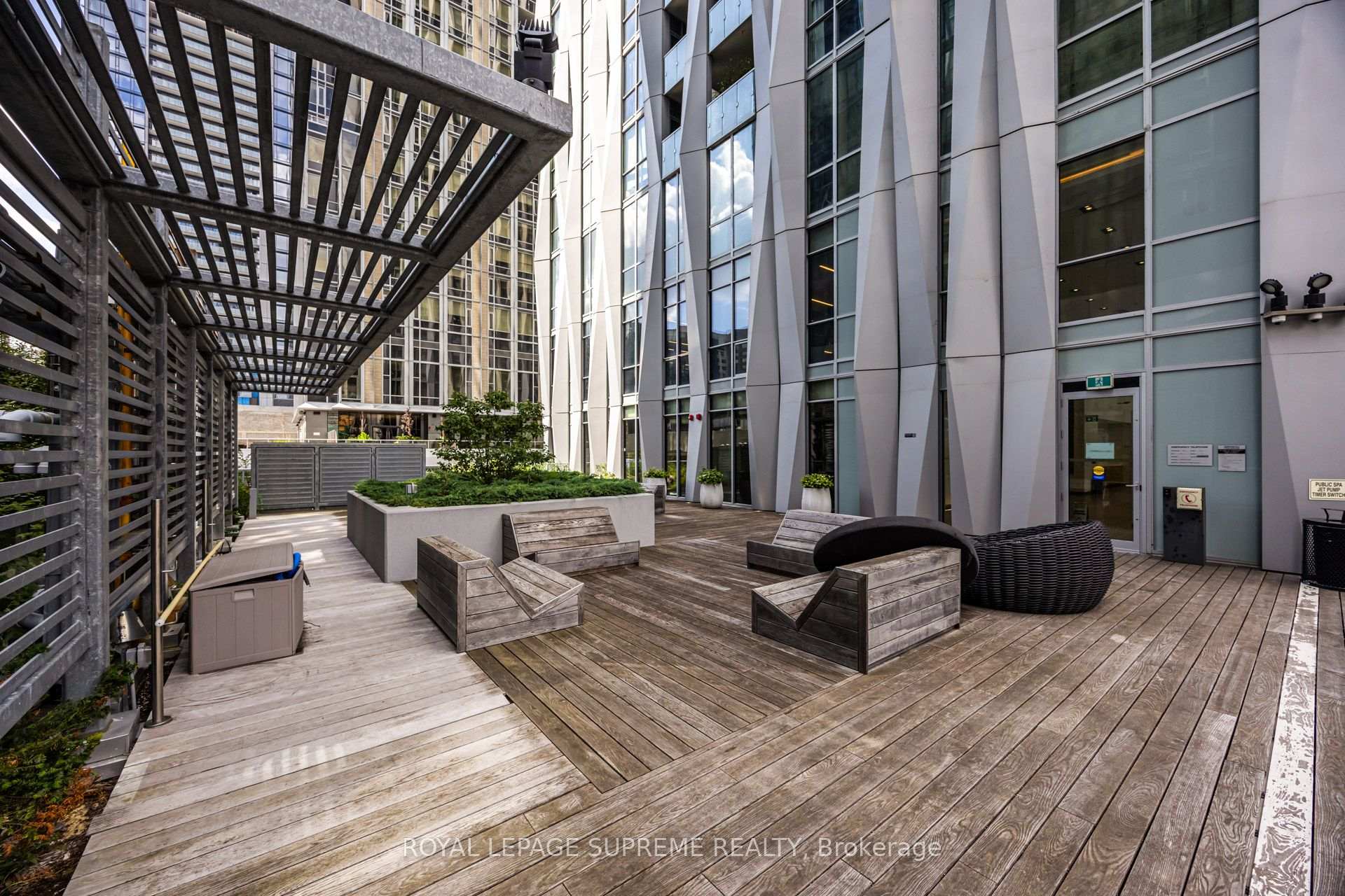 1 Yorkville Avenue 3102, Toronto Unit: 3102