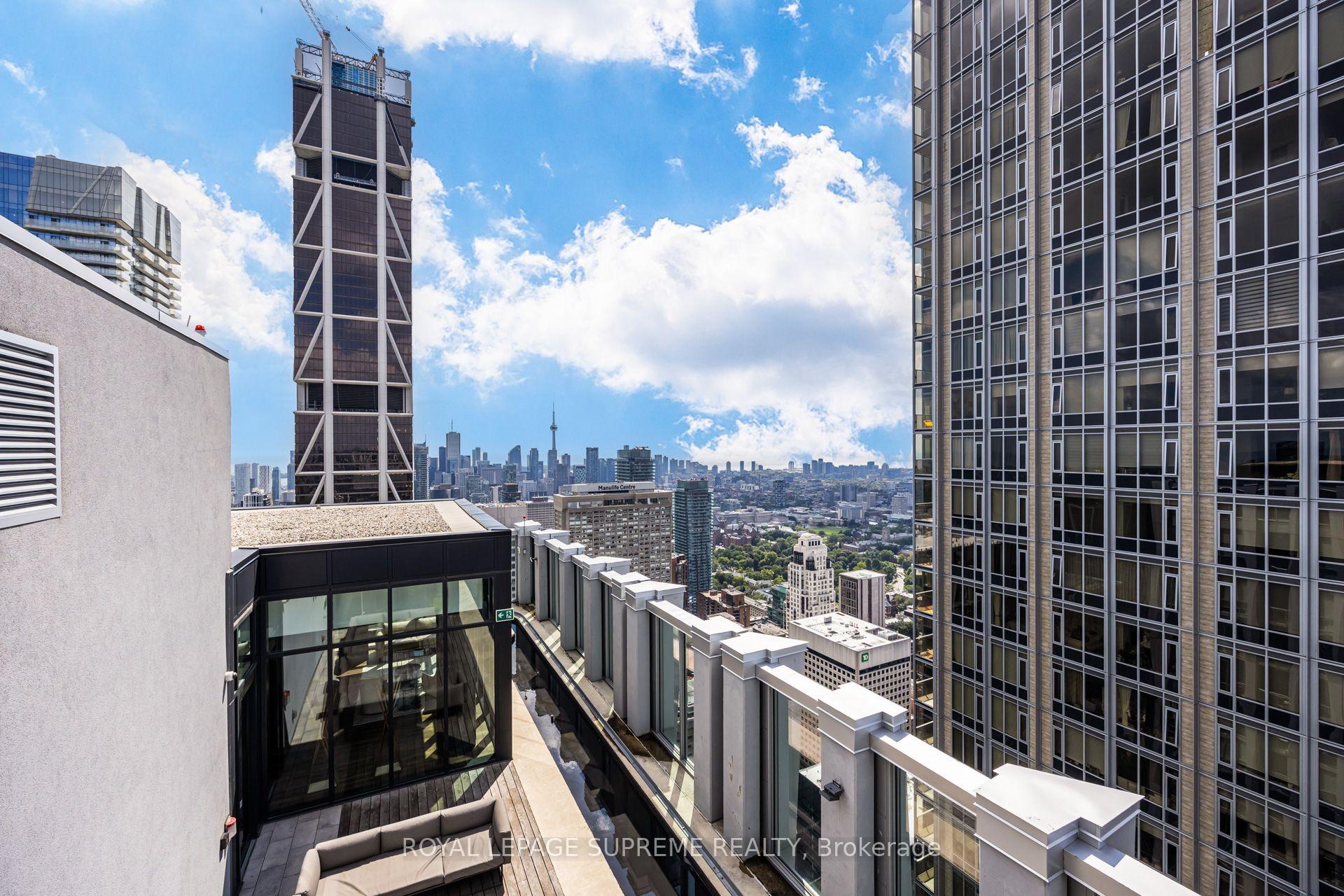 1 Yorkville Avenue 3102, Toronto Unit: 3102