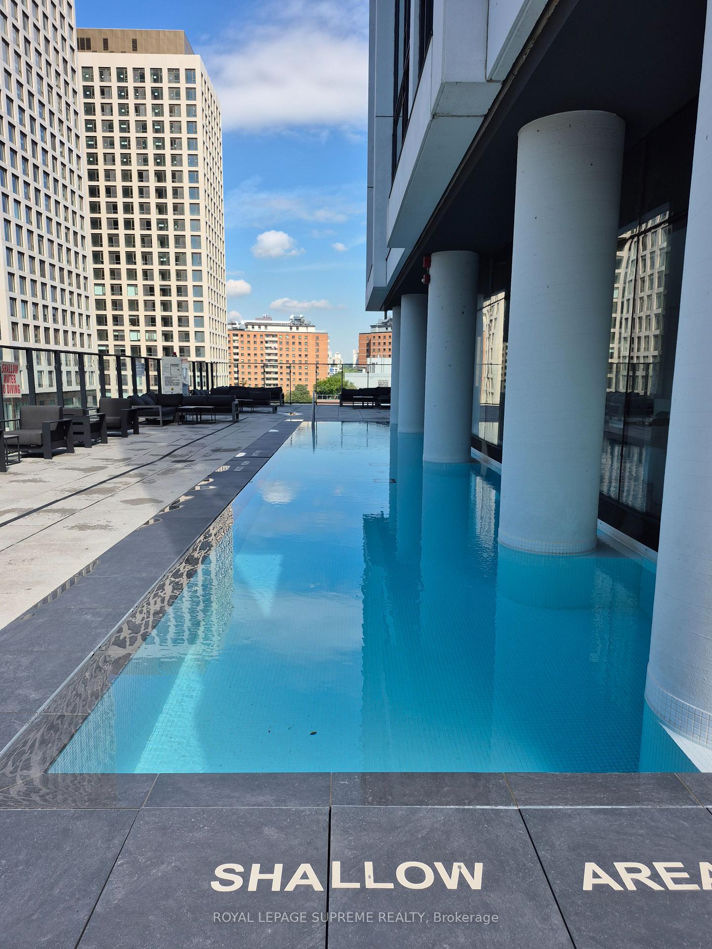 55 Ontario Street 1702, Toronto Unit: 1702