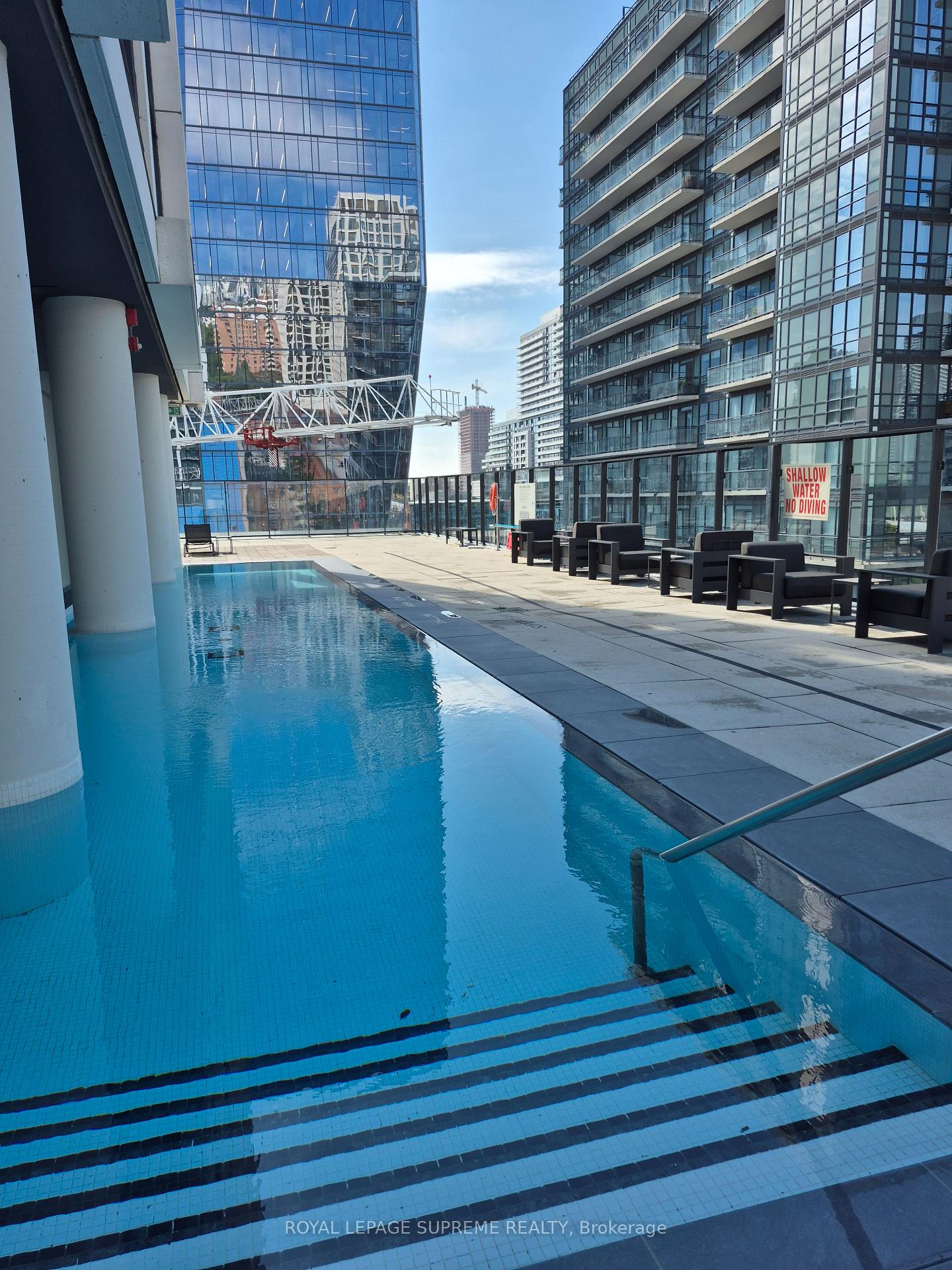 55 Ontario Street 1702, Toronto Unit: 1702