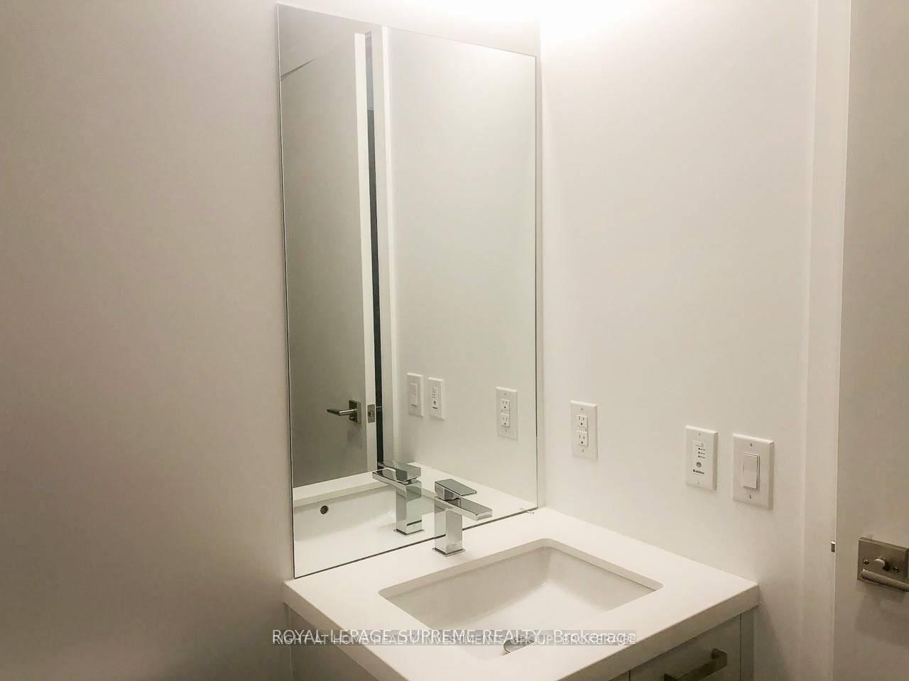55 Ontario Street 1702, Toronto Unit: 1702