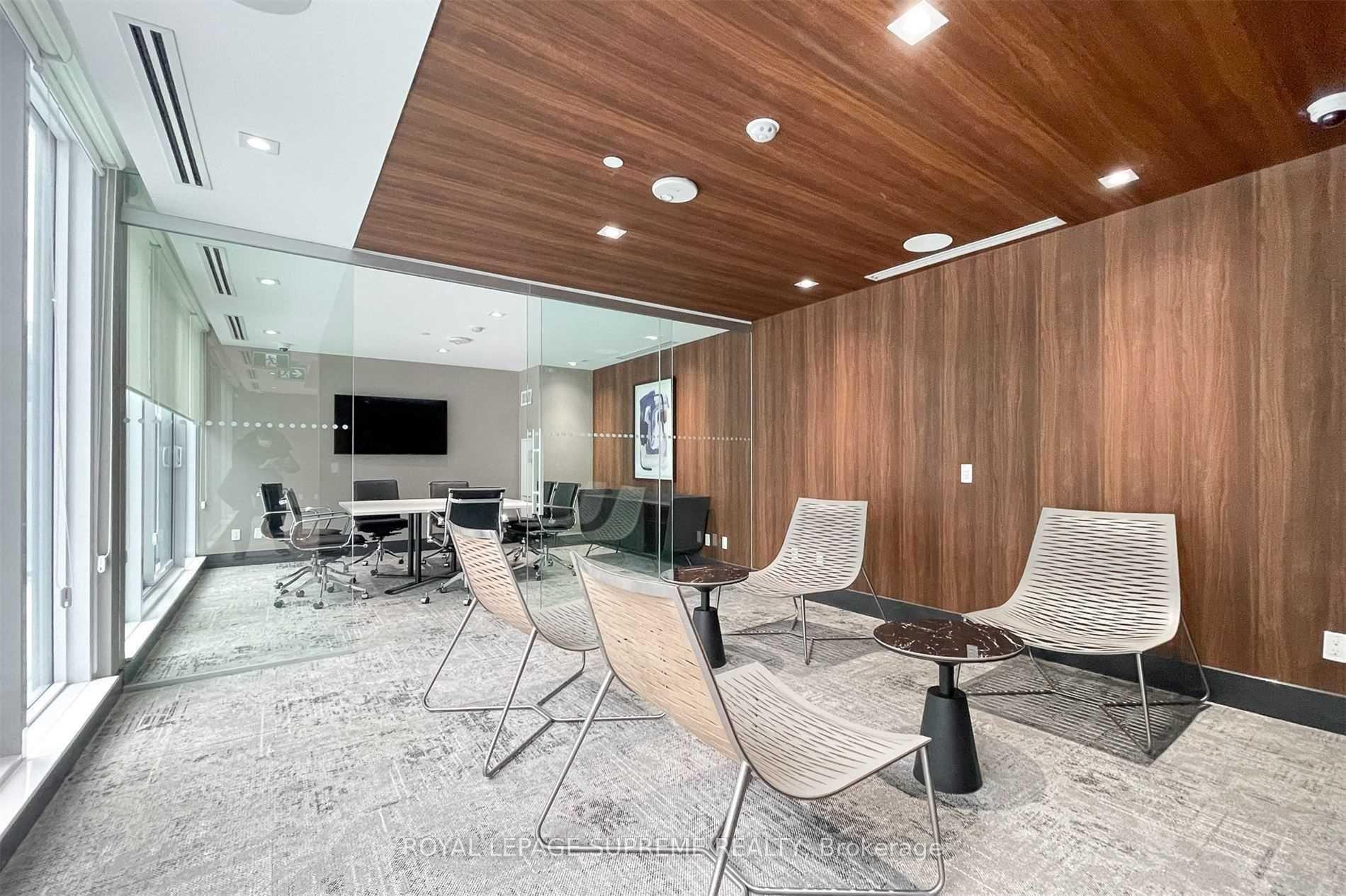 403 Church Street 1701, Toronto Unit: 1701