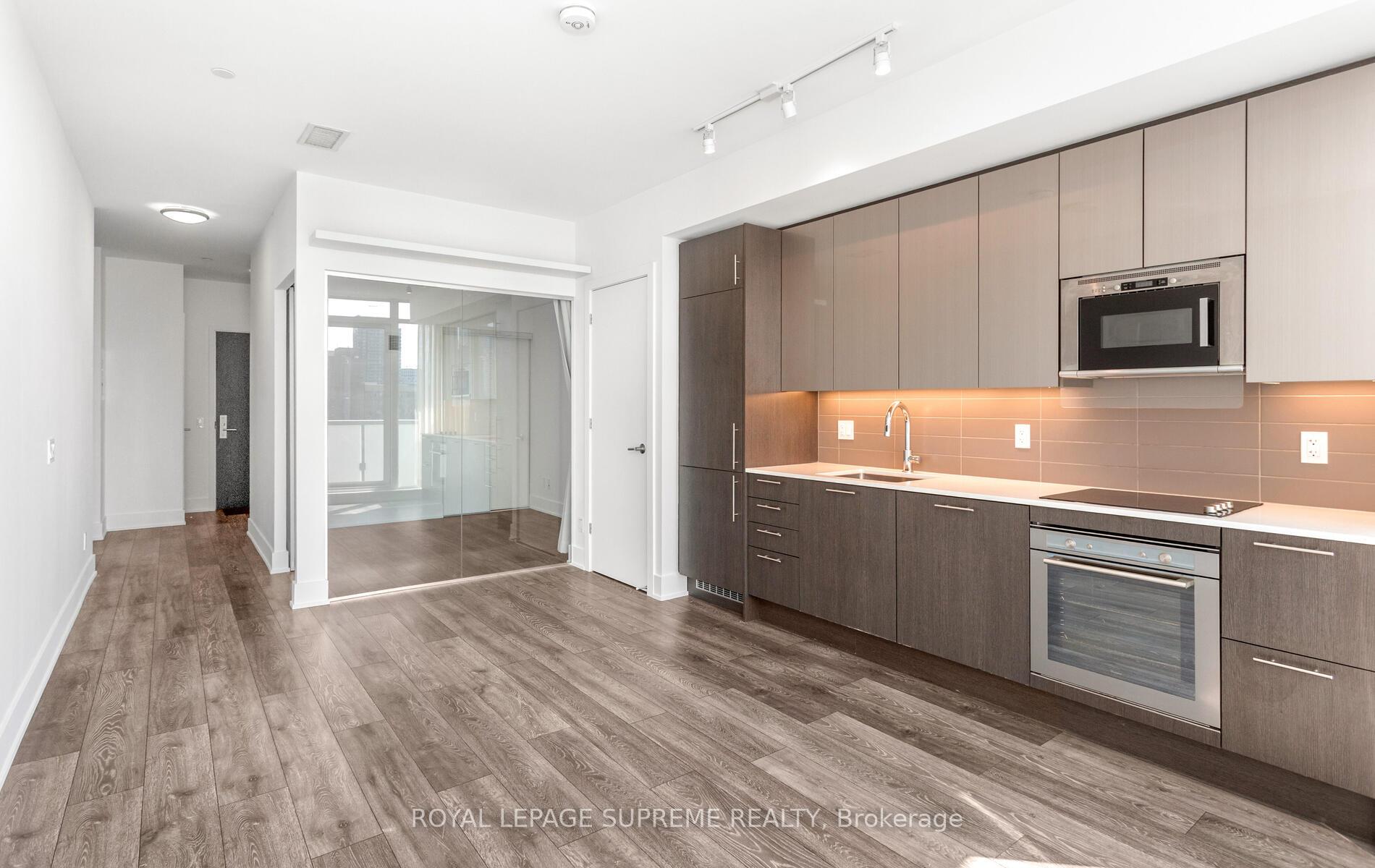 403 Church Street 1701, Toronto Unit: 1701