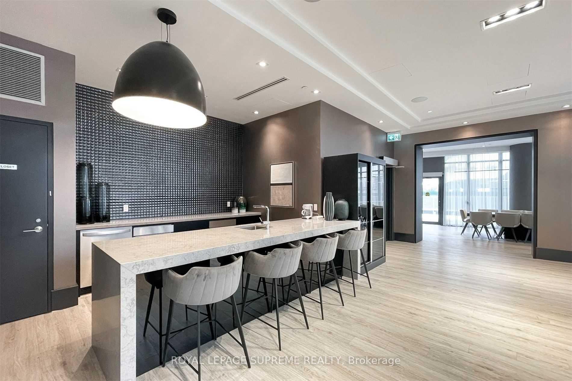 403 Church Street 1701, Toronto Unit: 1701