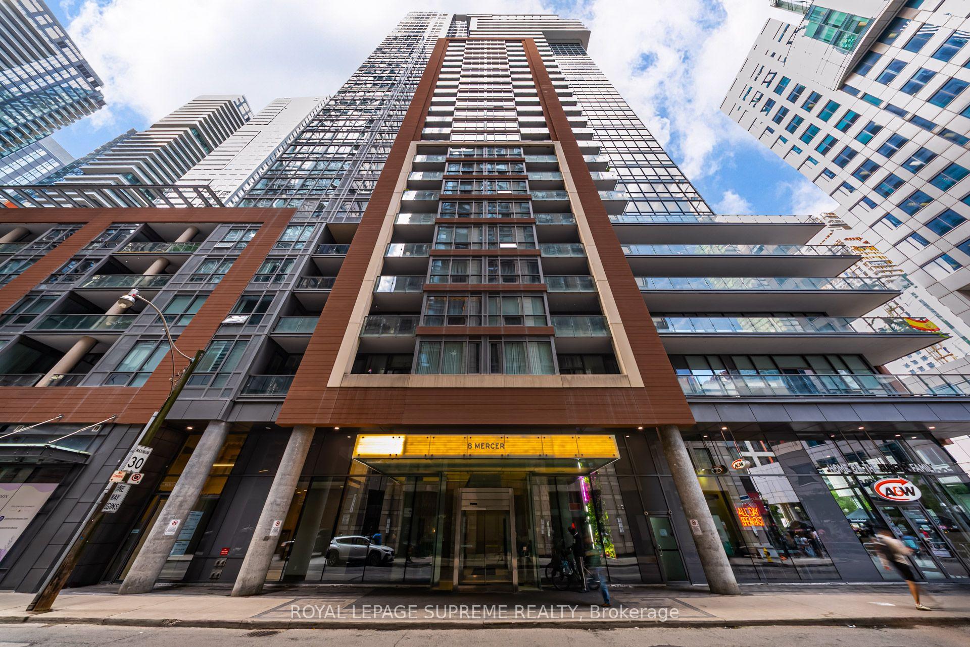 8 Mercer Street 1710, Toronto Unit: 1710