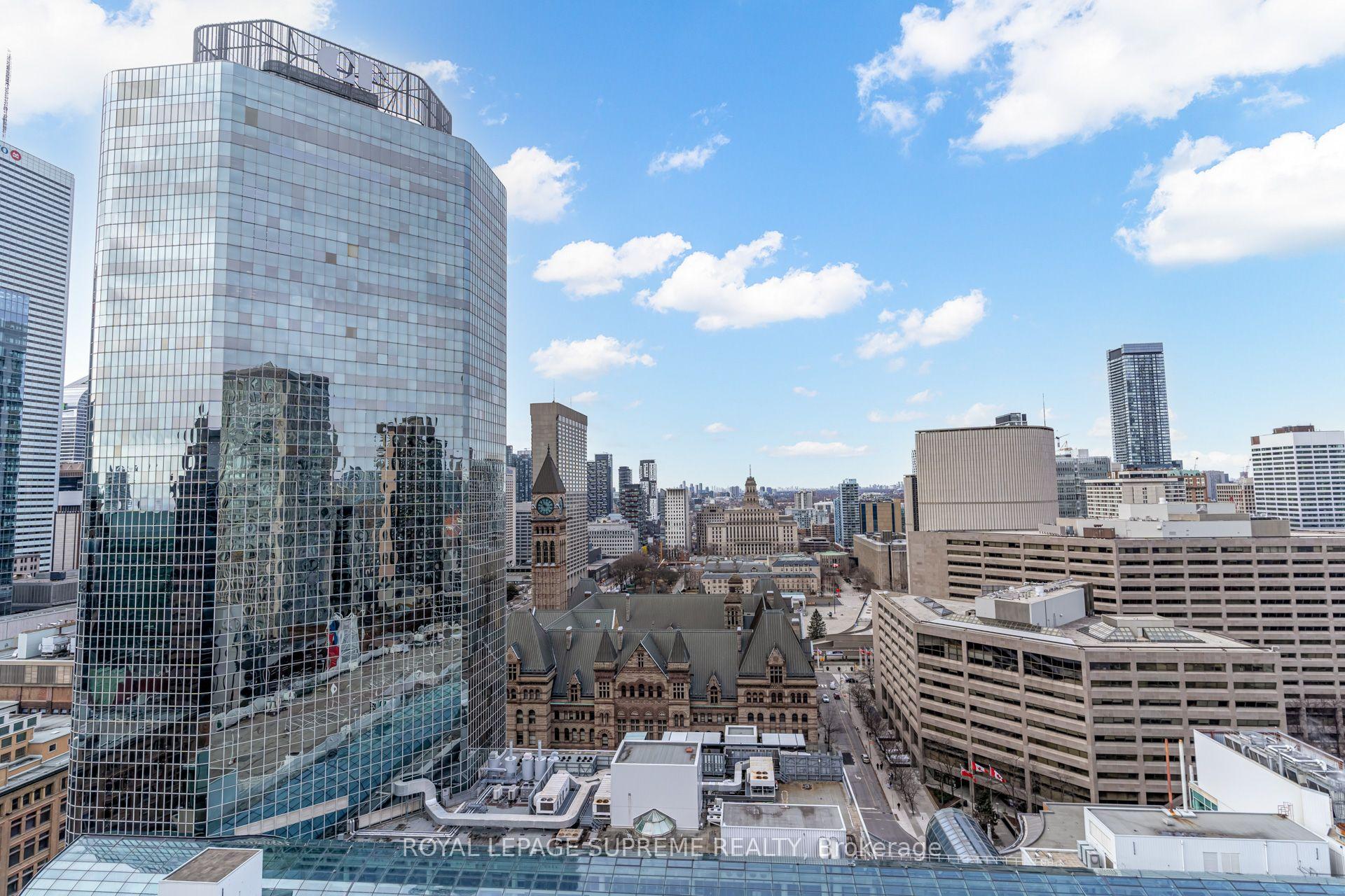 197 Yonge Street 2112, Toronto Unit: 2112