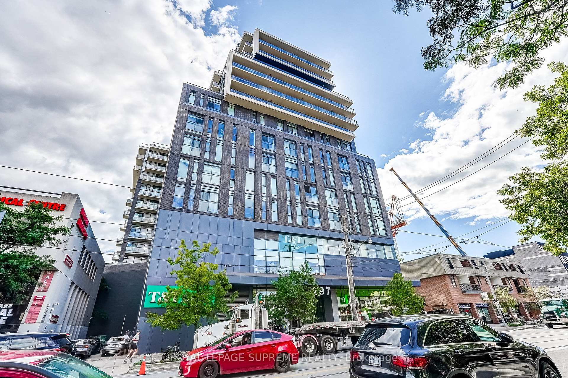 297 College Street 720, Toronto Unit: 720
