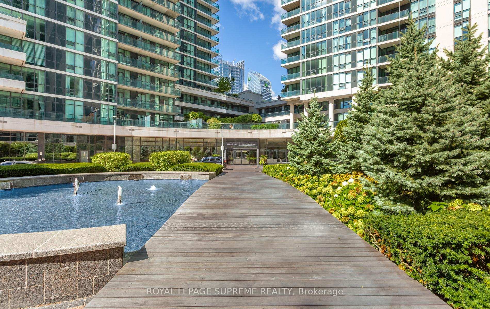 18 Harbour Street 1709, Toronto Unit: 1709