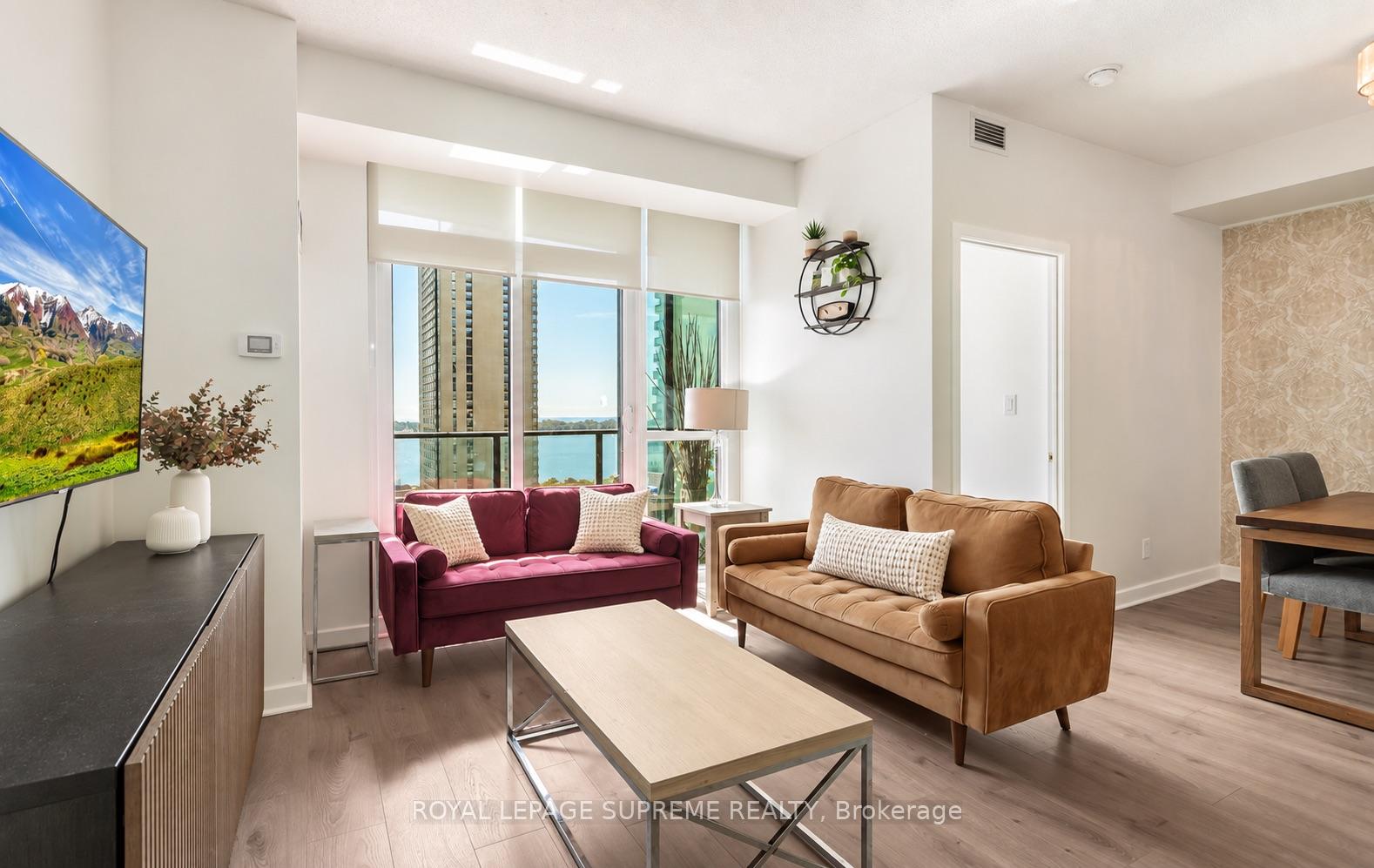 18 Harbour Street 1709, Toronto Unit: 1709