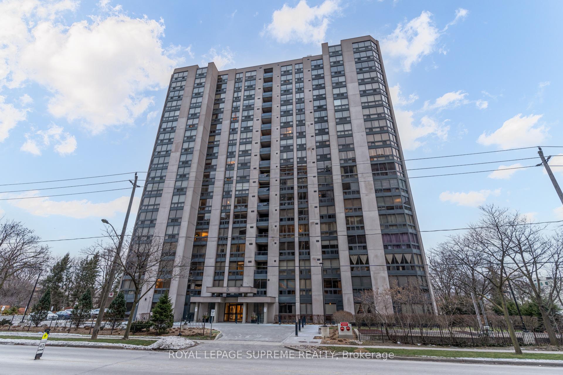 5 Kenneth Avenue 1804, Toronto Unit: 1804