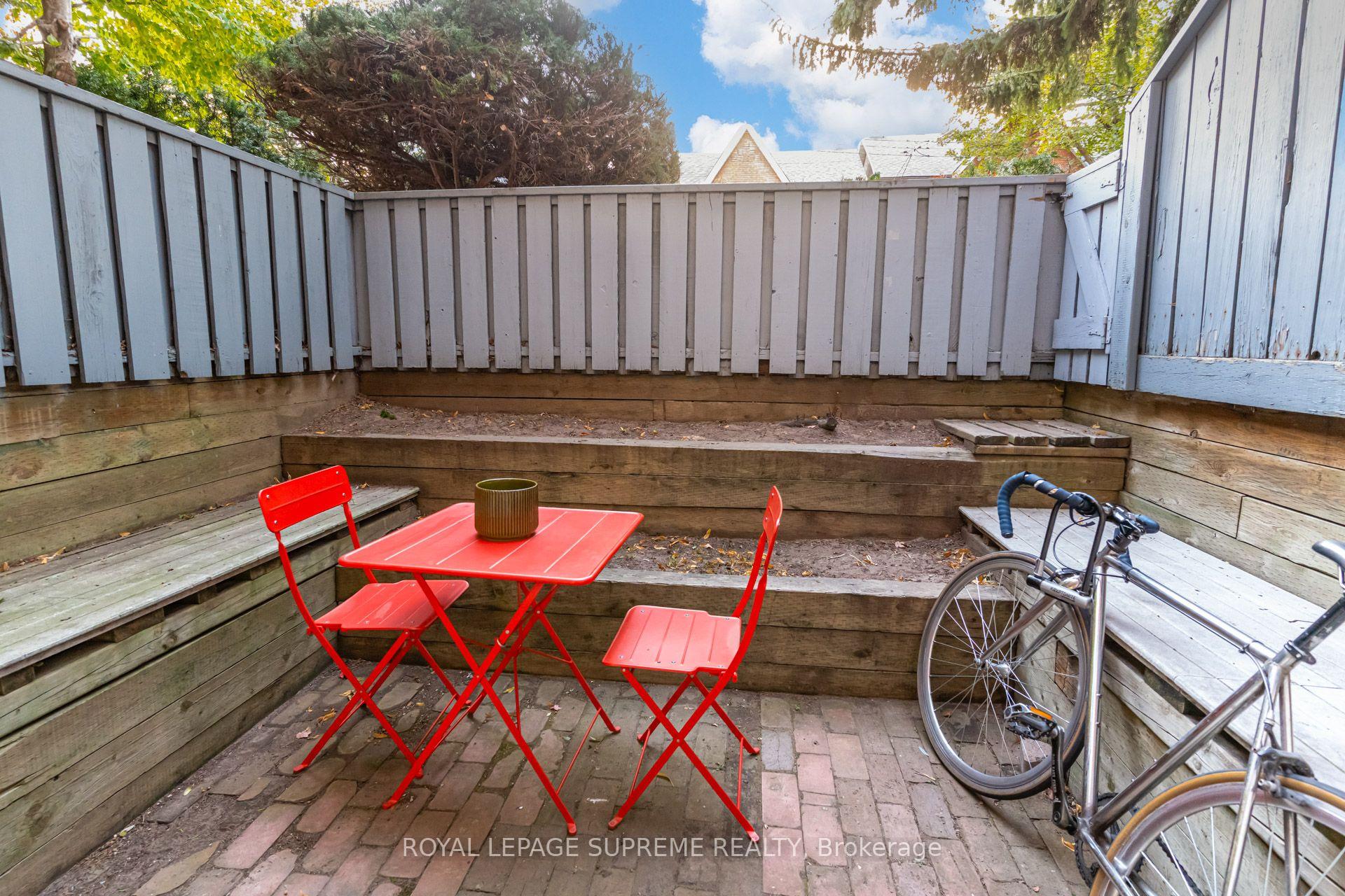 767 Euclid Avenue, Toronto