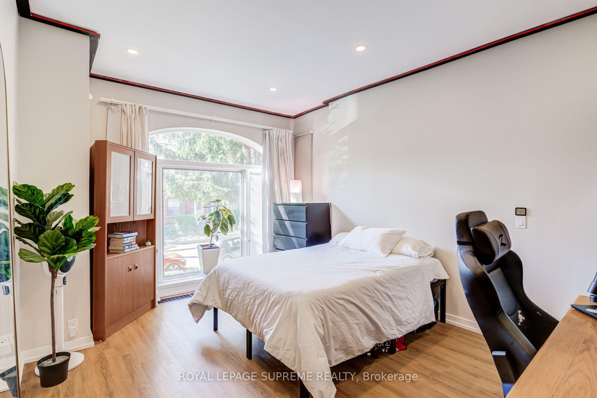767 Euclid Avenue, Toronto