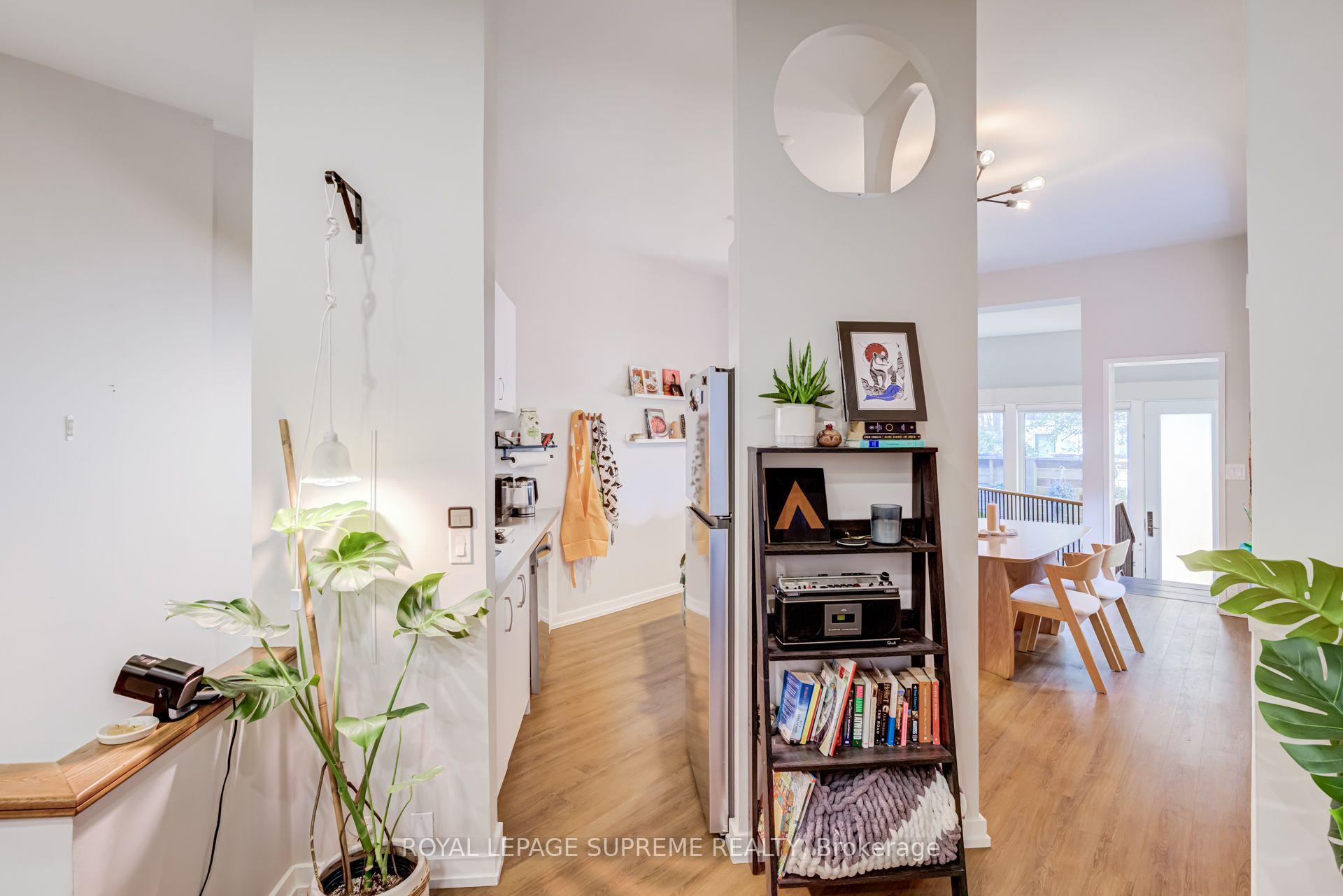 767 Euclid Avenue, Toronto