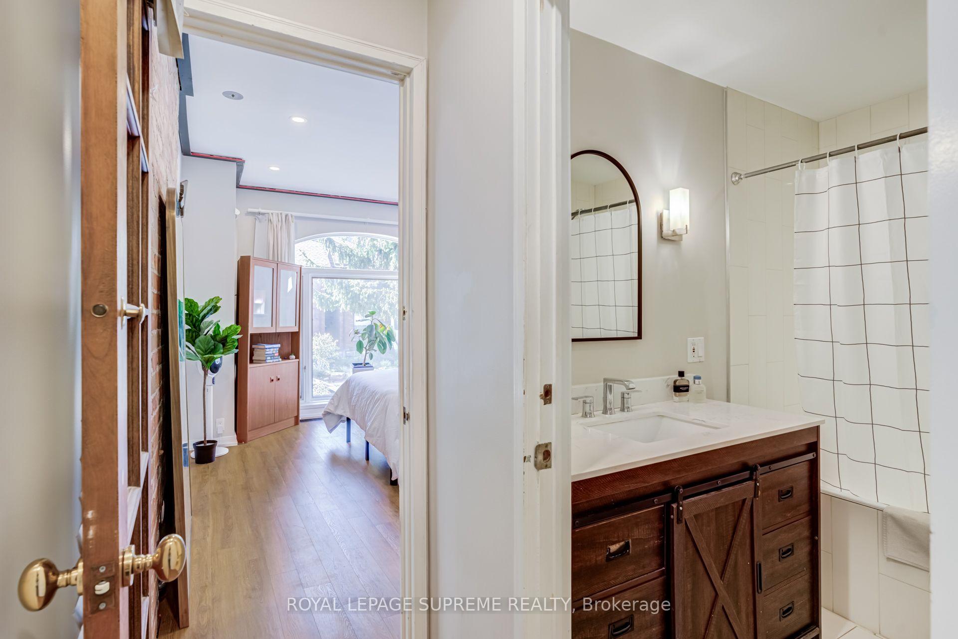 767 Euclid Avenue, Toronto